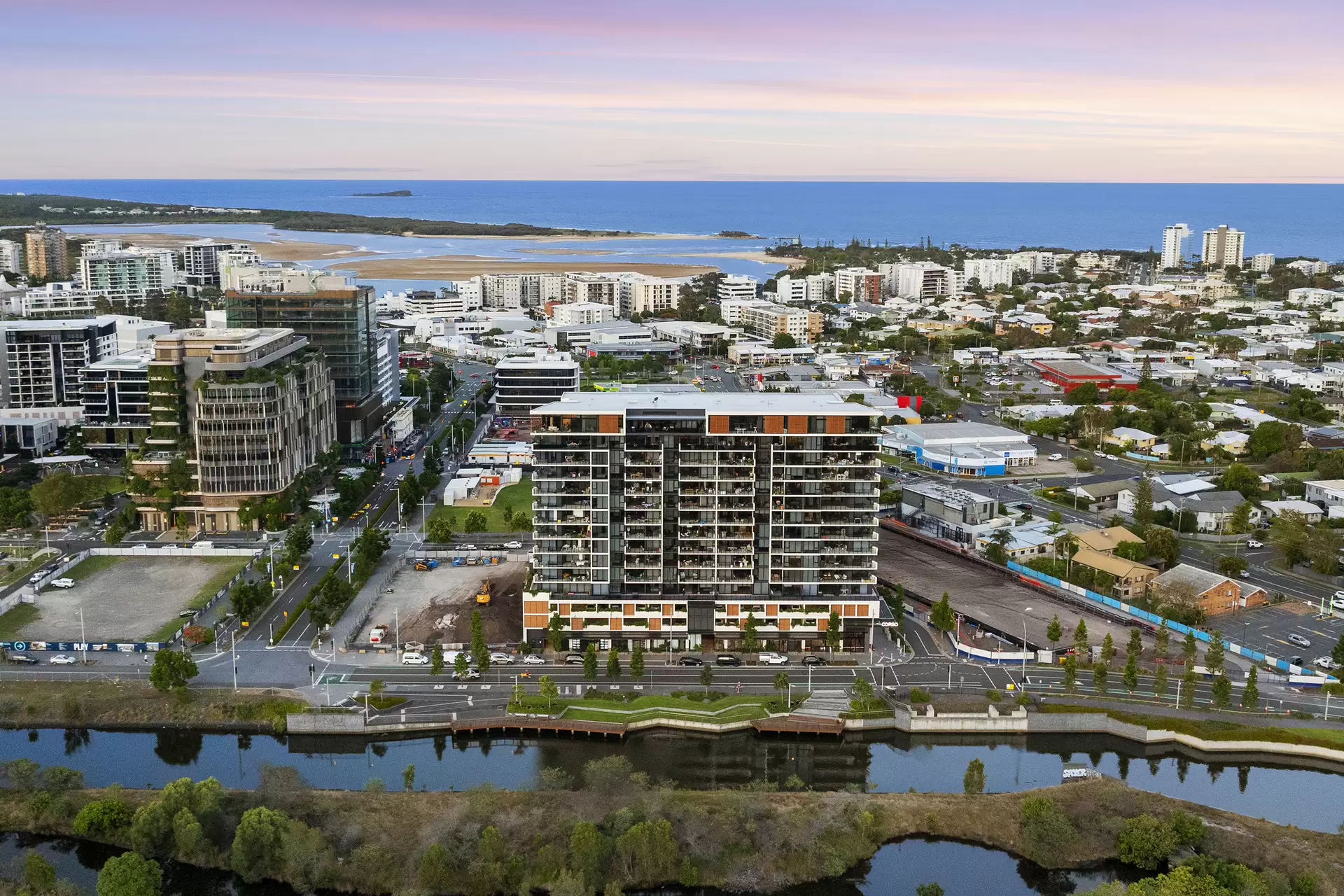 508/12 South Sea Islander Way, Maroochydore Sold by Queensland Sotheby's International Realty - image 1
