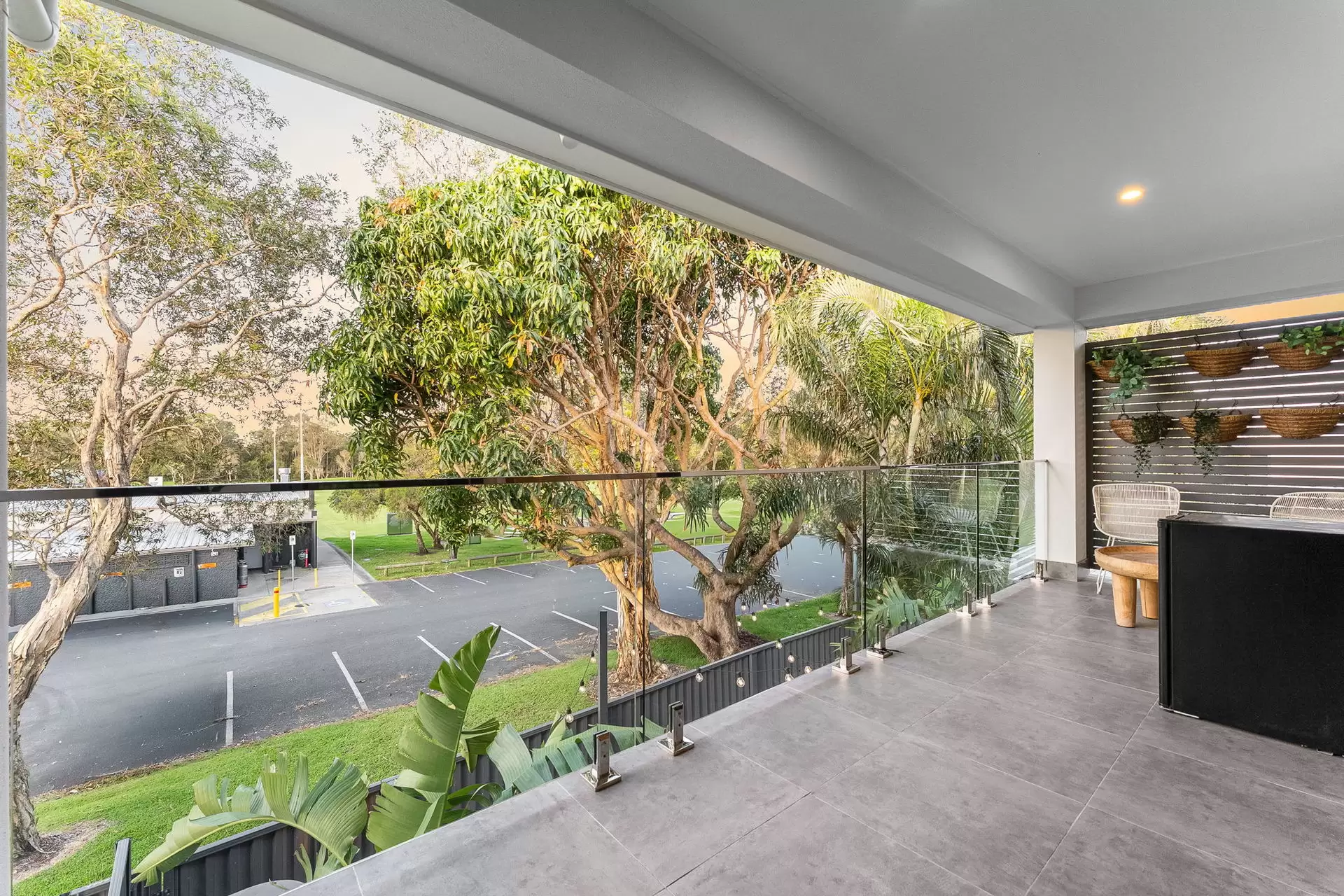 2/149 Musgrave Avenue, Labrador Sold by Queensland Sotheby's International Realty - image 1