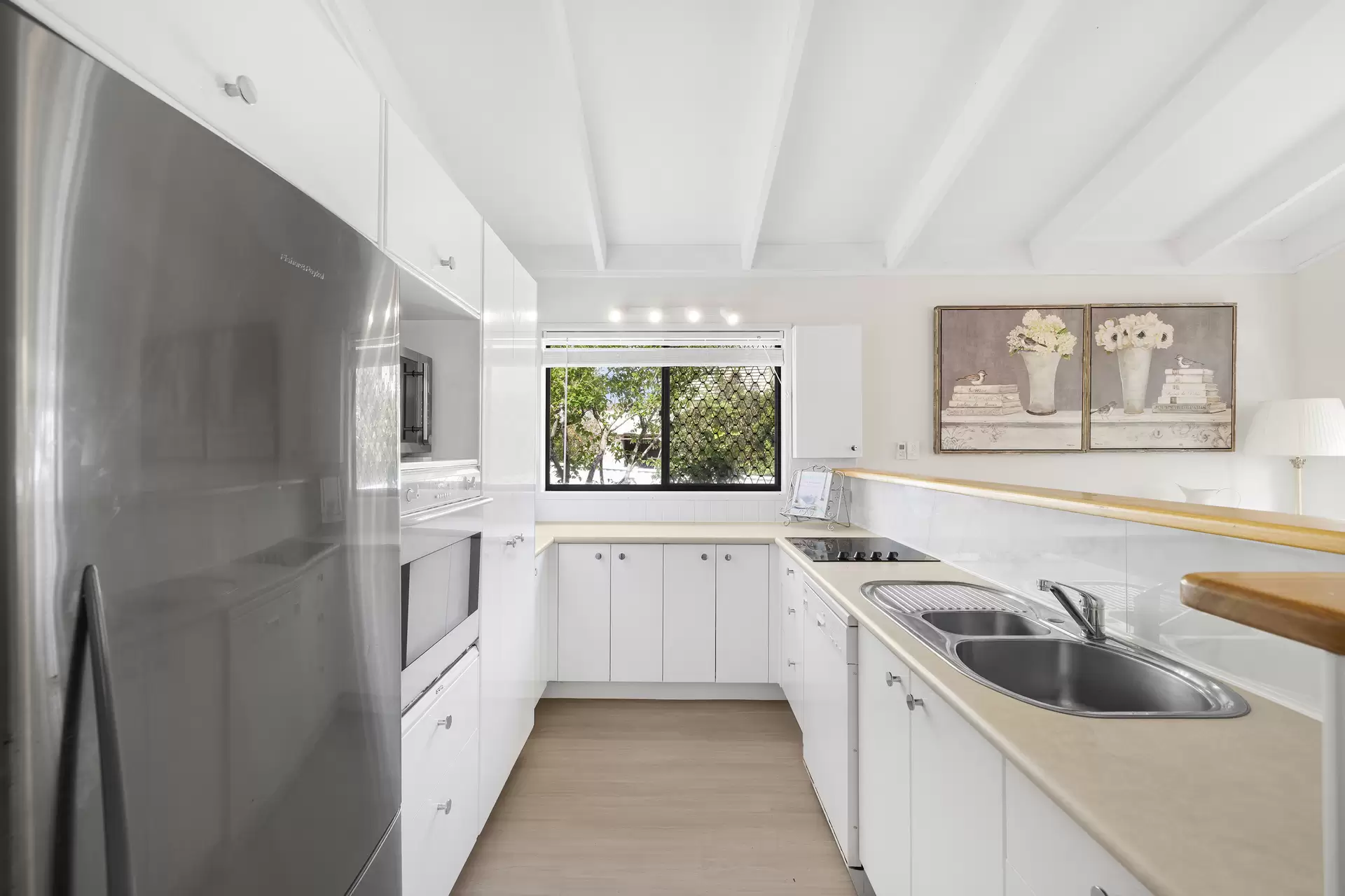 4 Ulaka Court, Mooloolaba For Sale by Queensland Sotheby's International Realty - image 1