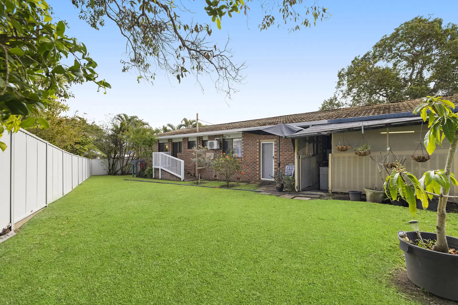 4 Ulaka Court, Mooloolaba For Sale by Queensland Sotheby's International Realty - image 1