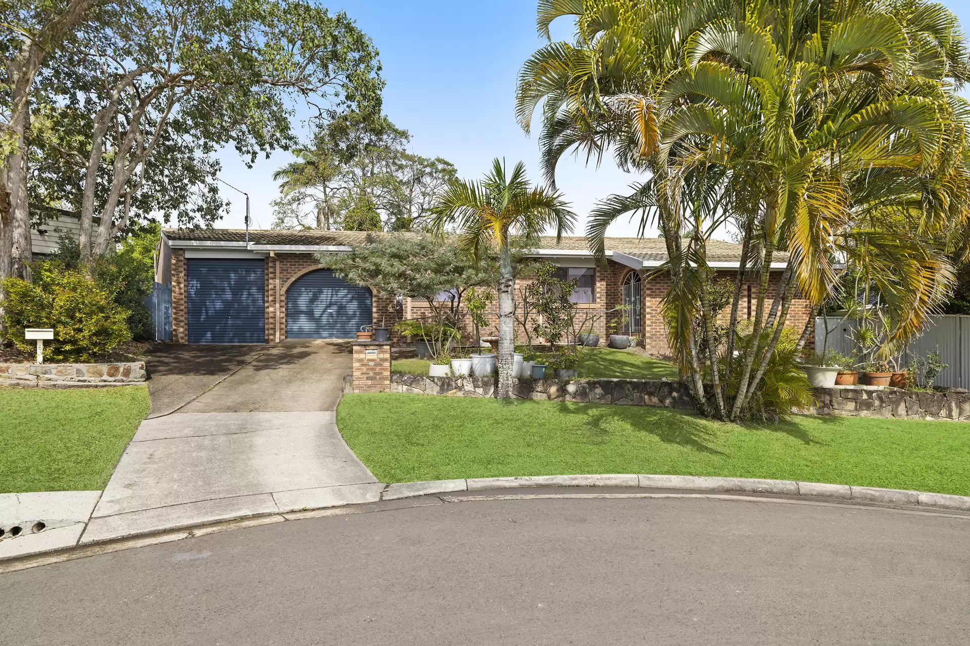 4 Ulaka Court, Mooloolaba For Sale by Queensland Sotheby's International Realty - image 1