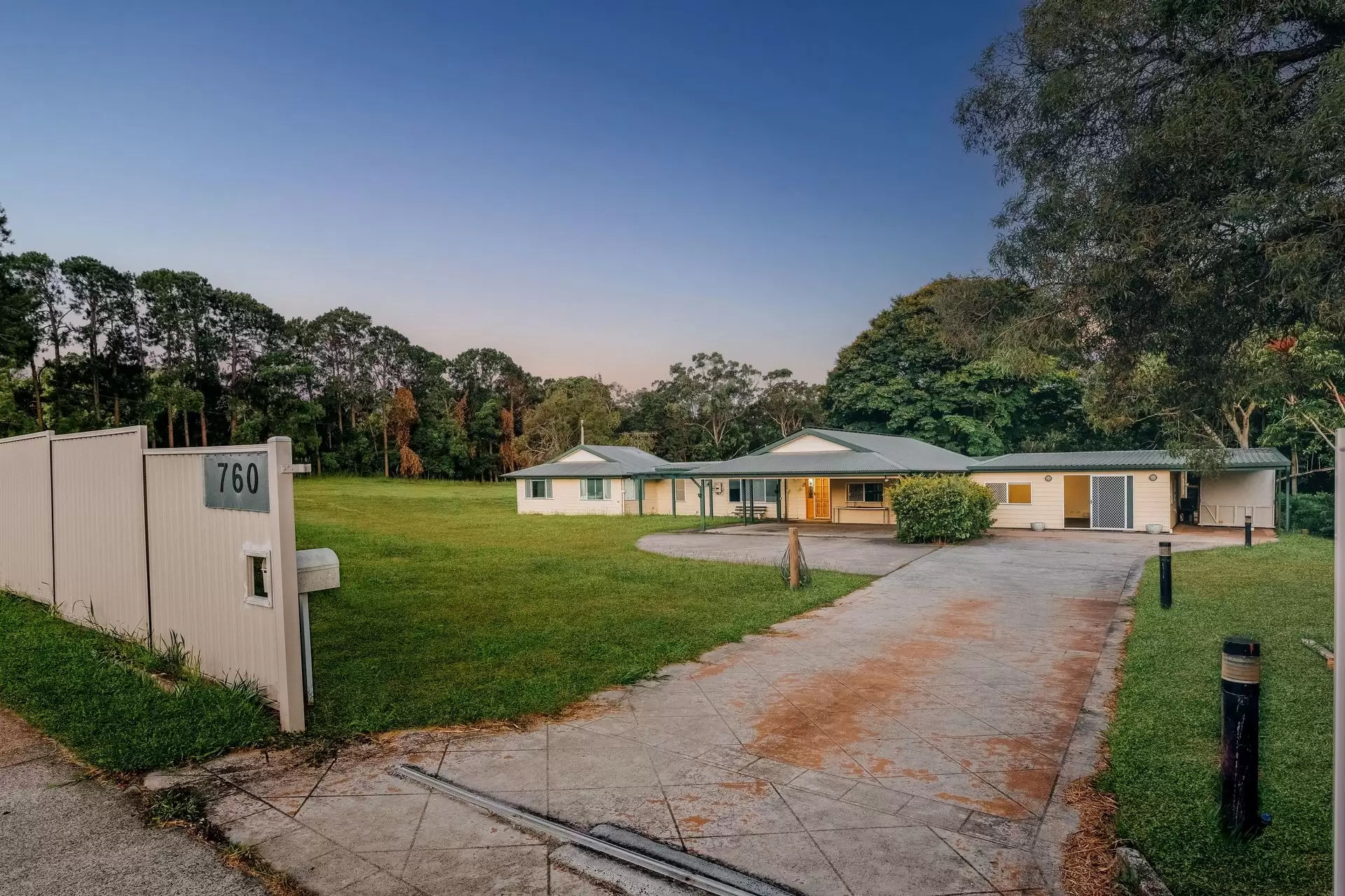 760 Rochedale Road, Rochedale Sold by Queensland Sotheby's International Realty - image 1