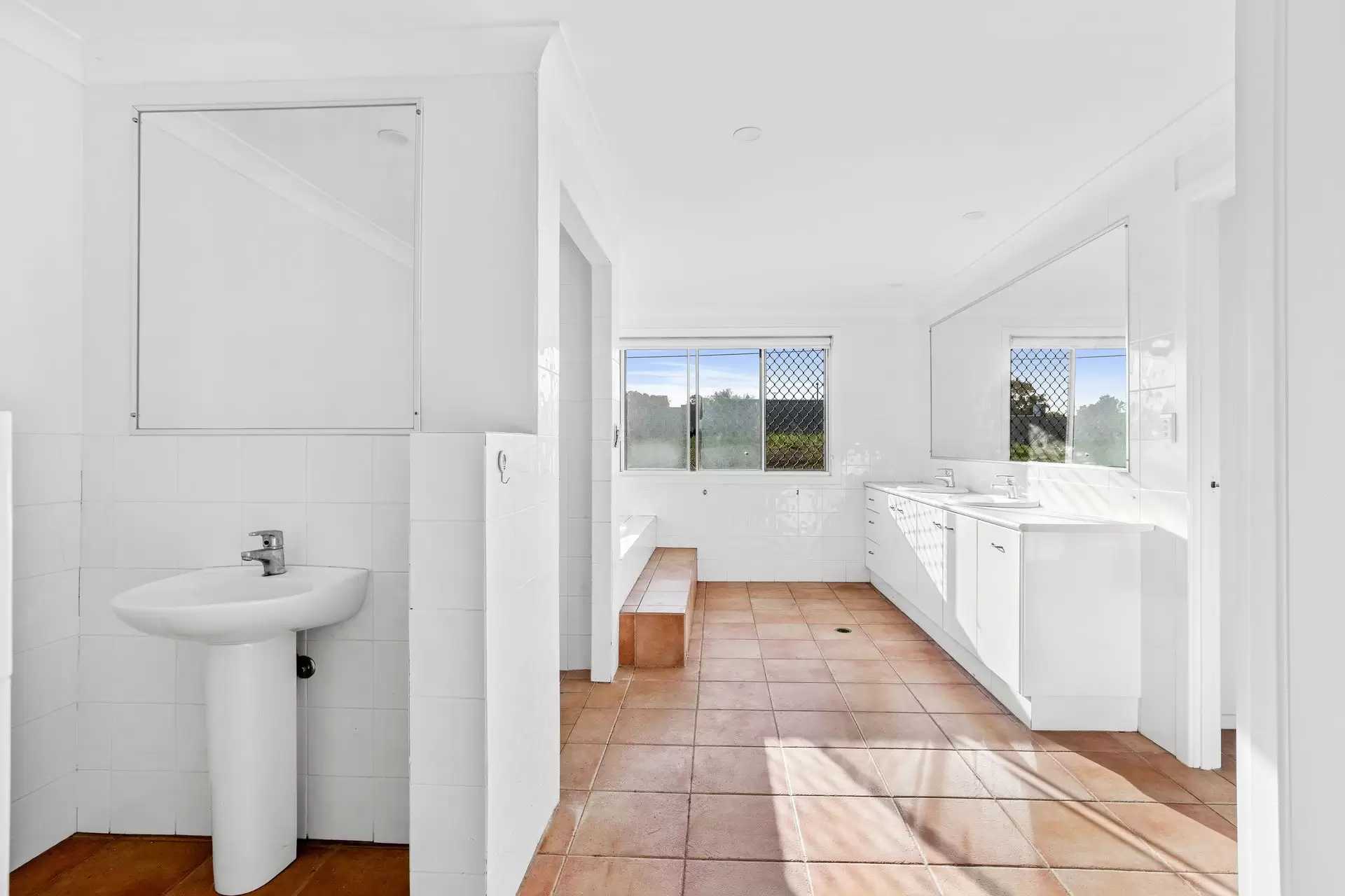 760 Rochedale Road, Rochedale Sold by Queensland Sotheby's International Realty - image 1