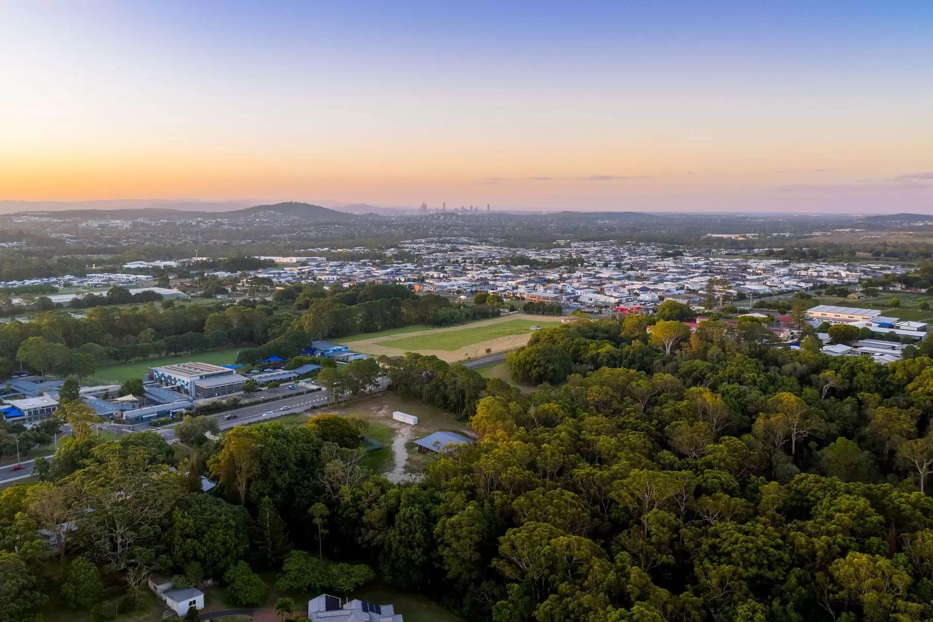 760 Rochedale Road, Rochedale Sold by Queensland Sotheby's International Realty - image 1