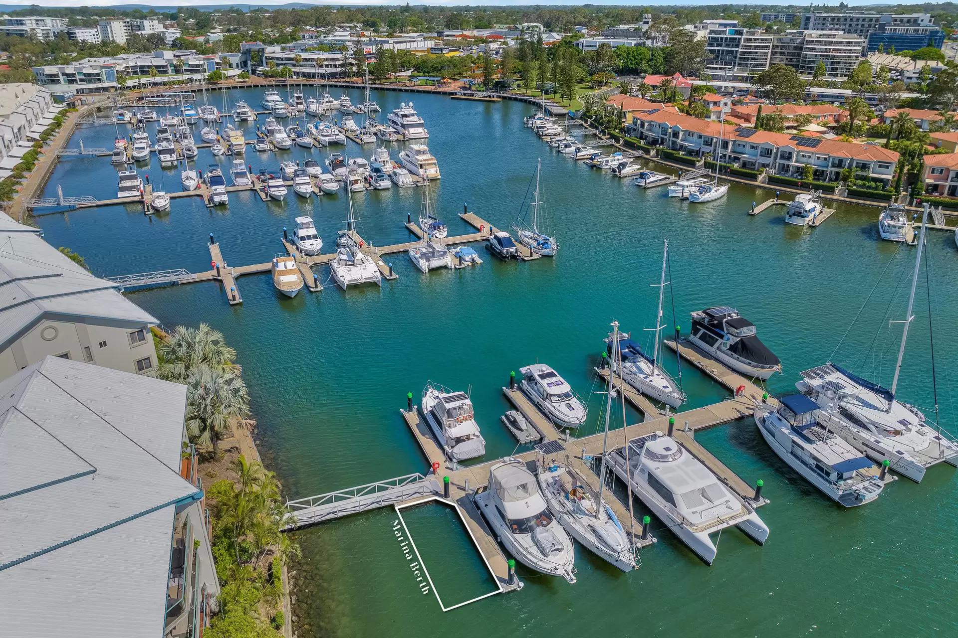 33/10-14 Esperance Court, Raby Bay Sold by  - image 1
