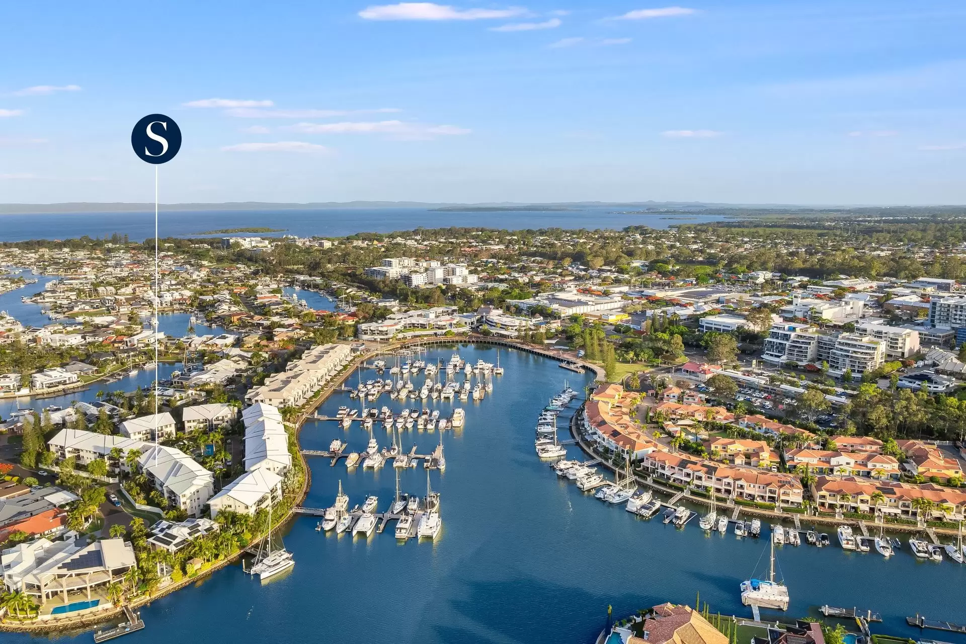 33/10-14 Esperance Court, Raby Bay Sold by Queensland Sotheby's International Realty - image 1