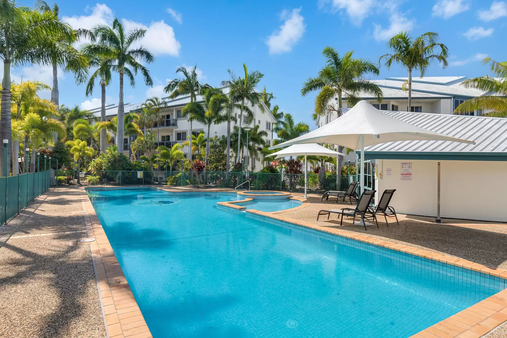 33/10-14 Esperance Court, Raby Bay Sold by Queensland Sotheby's International Realty - image 1