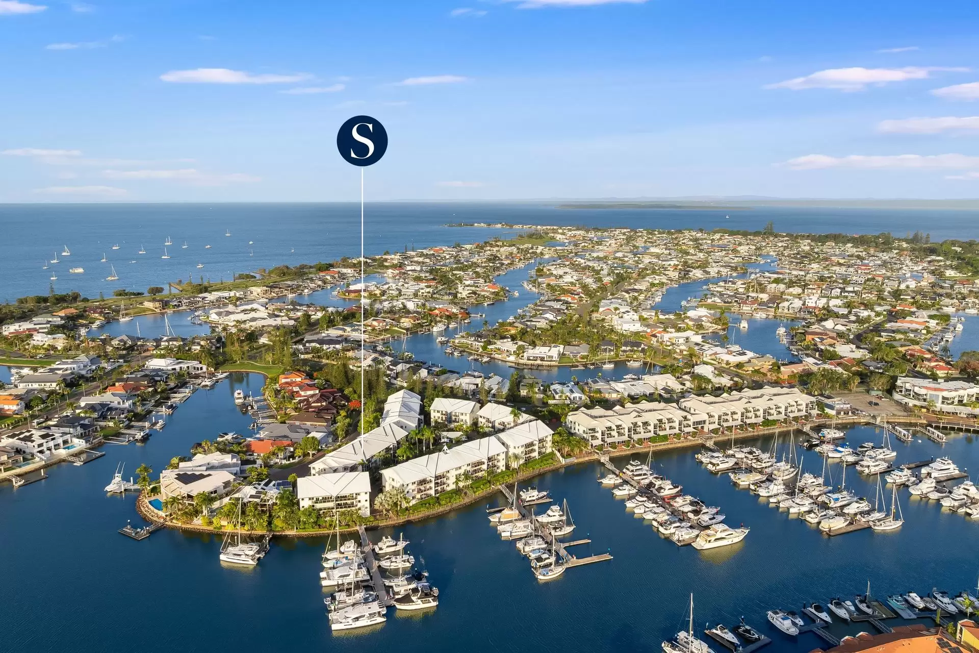33/10-14 Esperance Court, Raby Bay Sold by Queensland Sotheby's International Realty - image 1