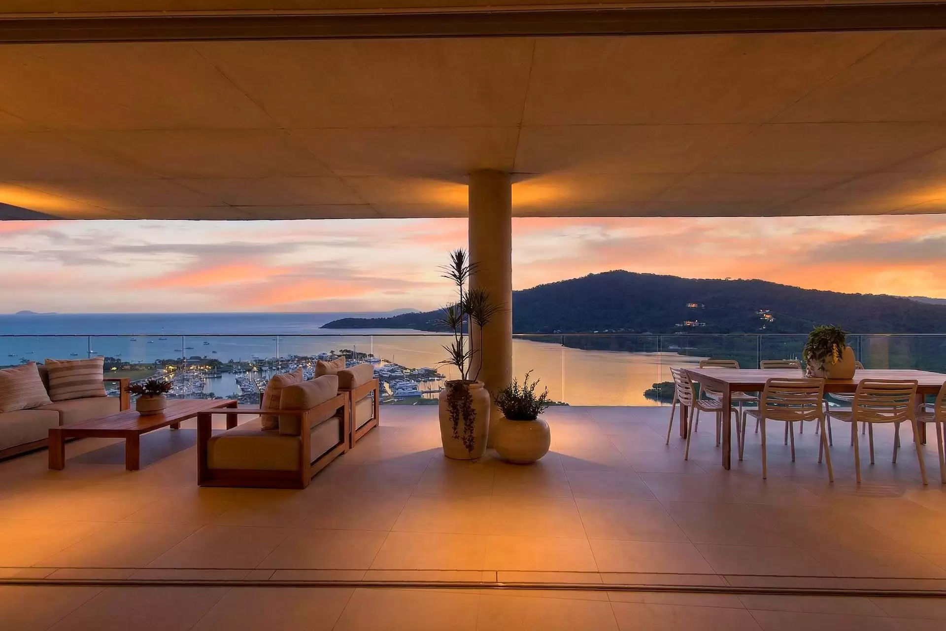 10 Bottletree Close, Airlie Beach For Sale by Queensland Sotheby's International Realty - image 1