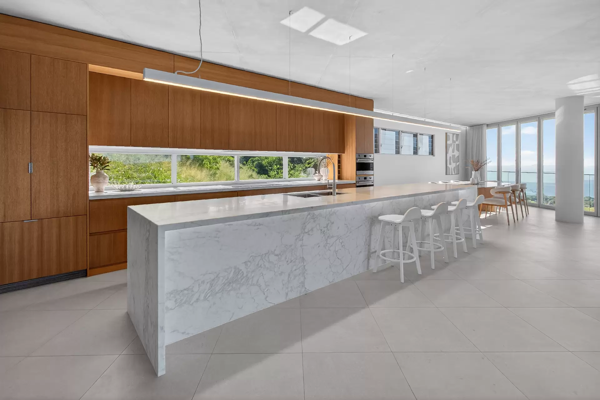 10 Bottletree Close, Airlie Beach For Sale by Queensland Sotheby's International Realty - image 1