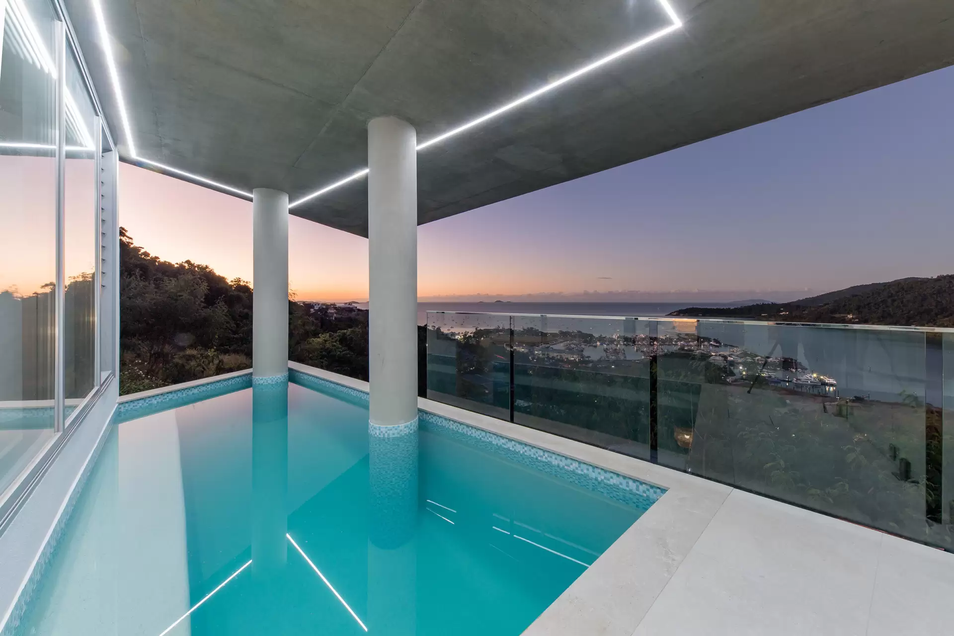 10 Bottletree Close, Airlie Beach For Sale by Queensland Sotheby's International Realty - image 1
