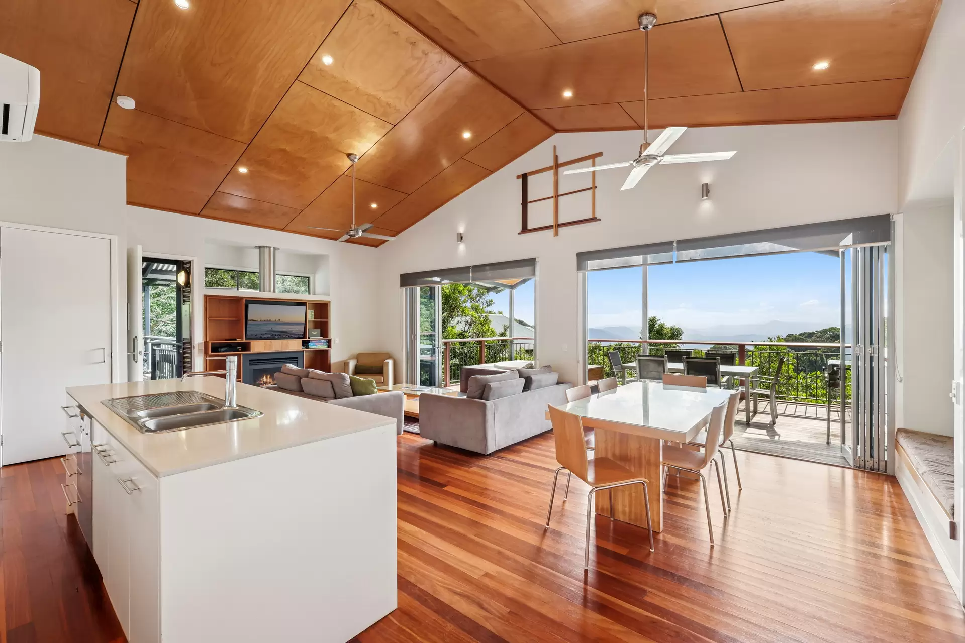 3/3544 Lamington National Park Road, O'Reilly Sold by Queensland Sotheby's International Realty - image 1