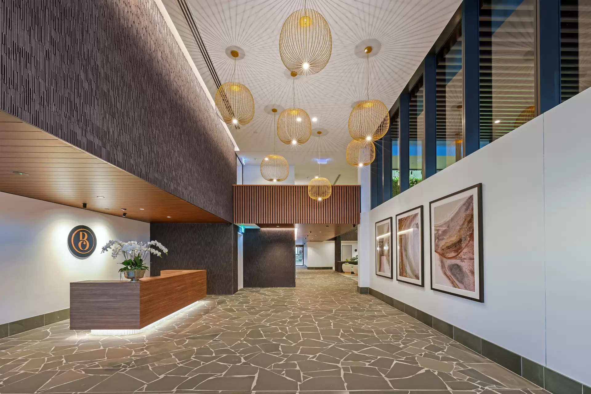 7/25 Woodroffe Avenue, Main Beach For Sale by Queensland Sotheby's International Realty - image 1