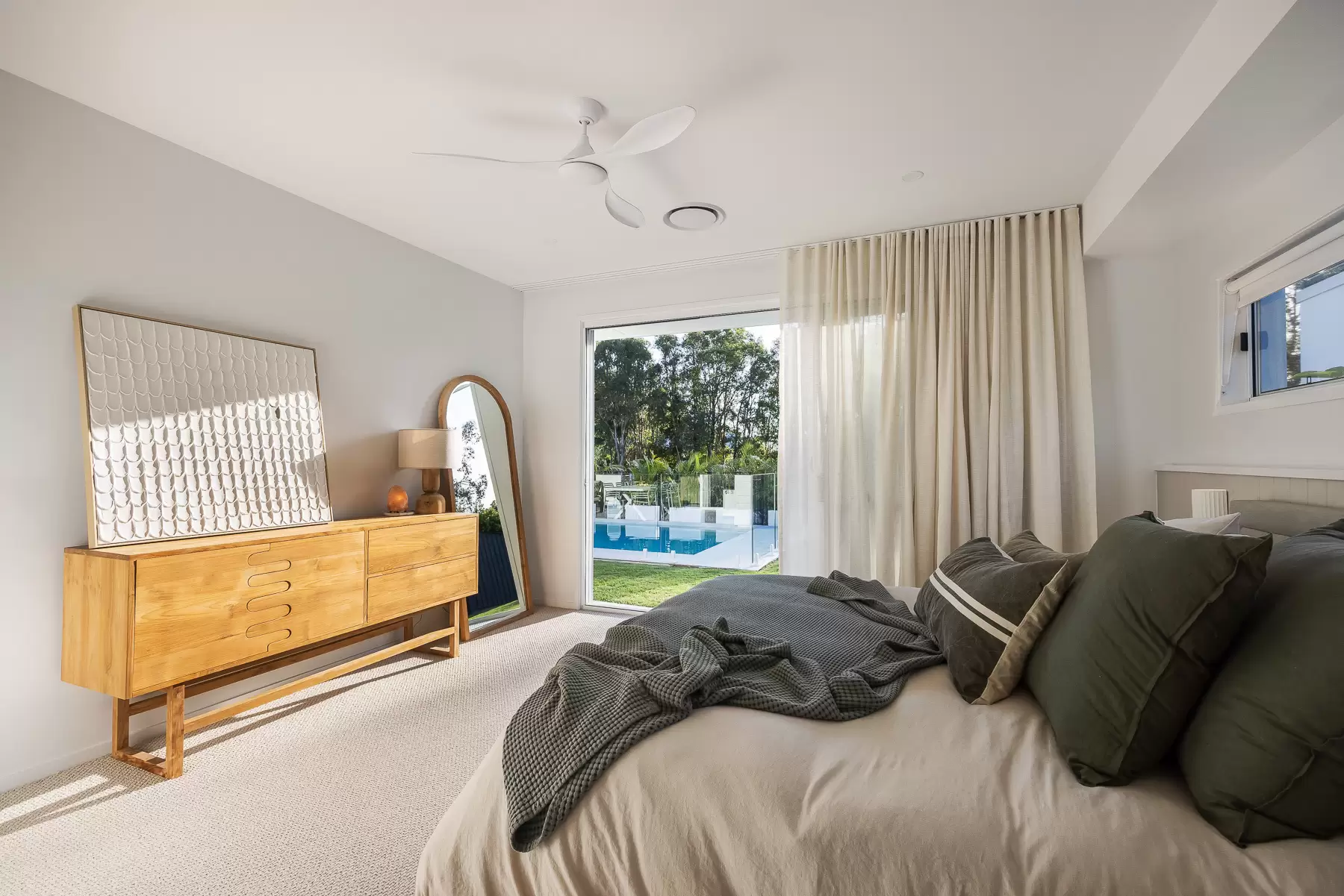 136 Balgownie Drive, Peregian Springs Sold by Queensland Sotheby's International Realty - image 1