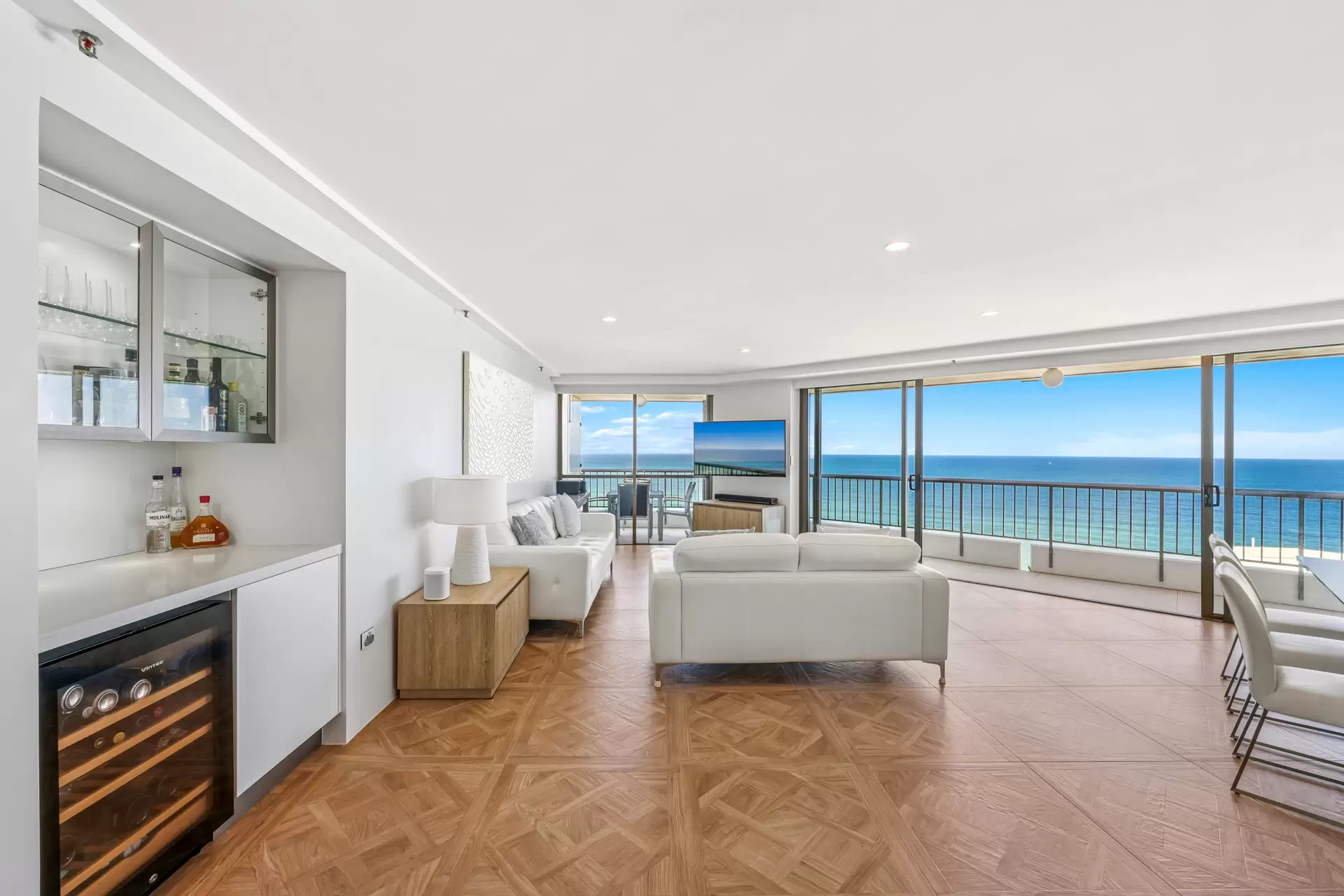 80/3554 Main Beach Parade, Main Beach Sold by  - image 1