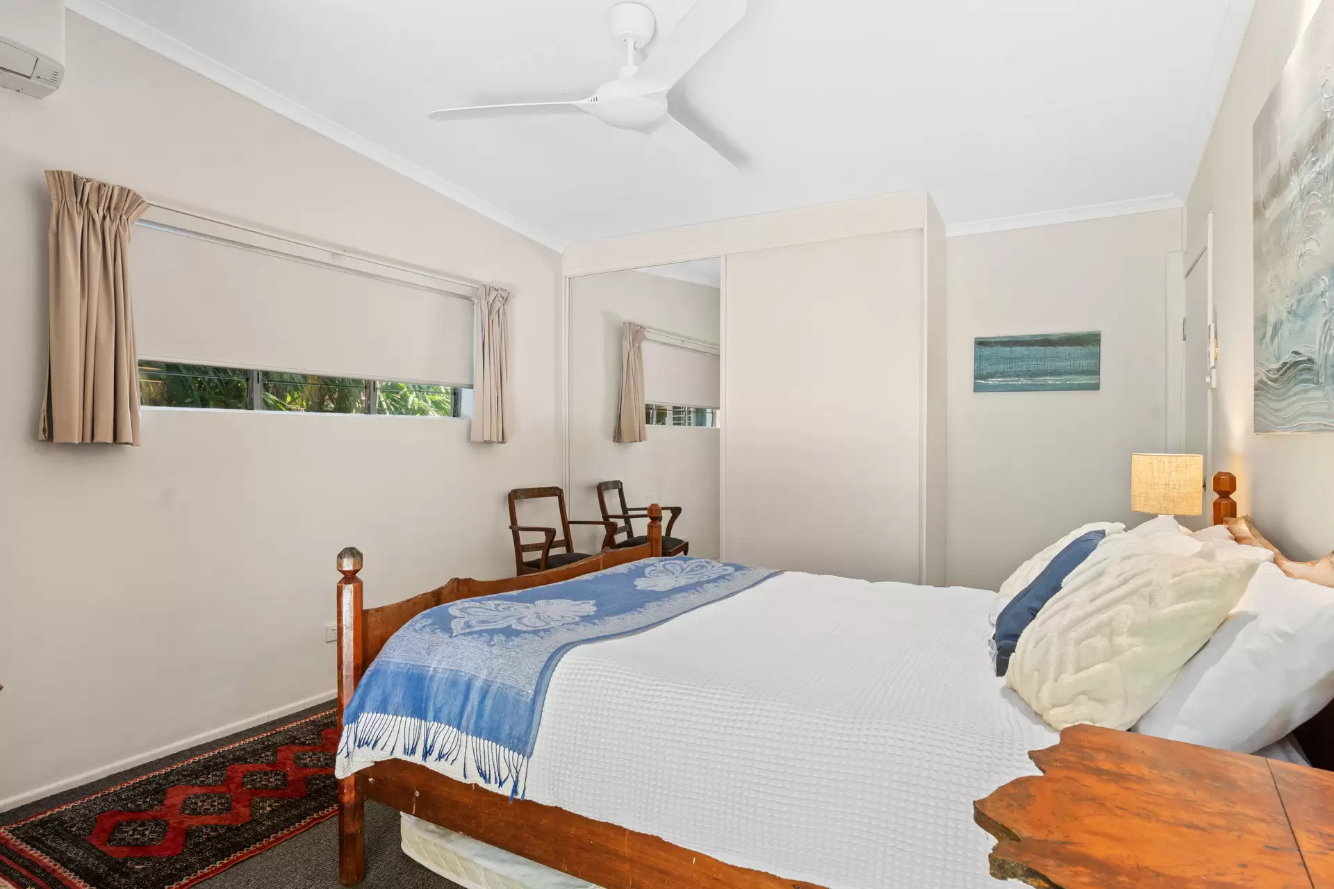 6 Oak Street, Oak Beach For Sale by Queensland Sotheby's International Realty - image 1
