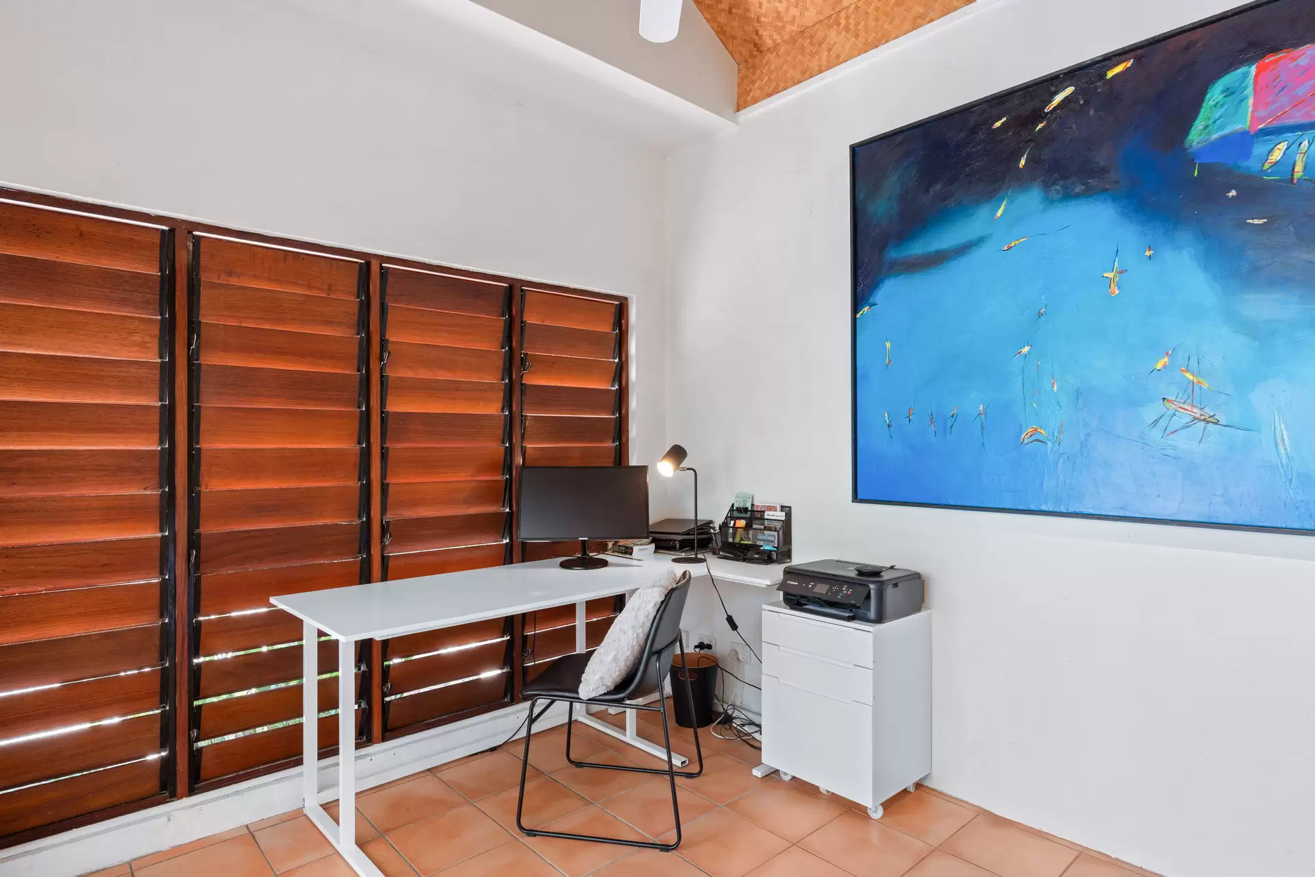 6 Oak Street, Oak Beach For Sale by Queensland Sotheby's International Realty - image 1