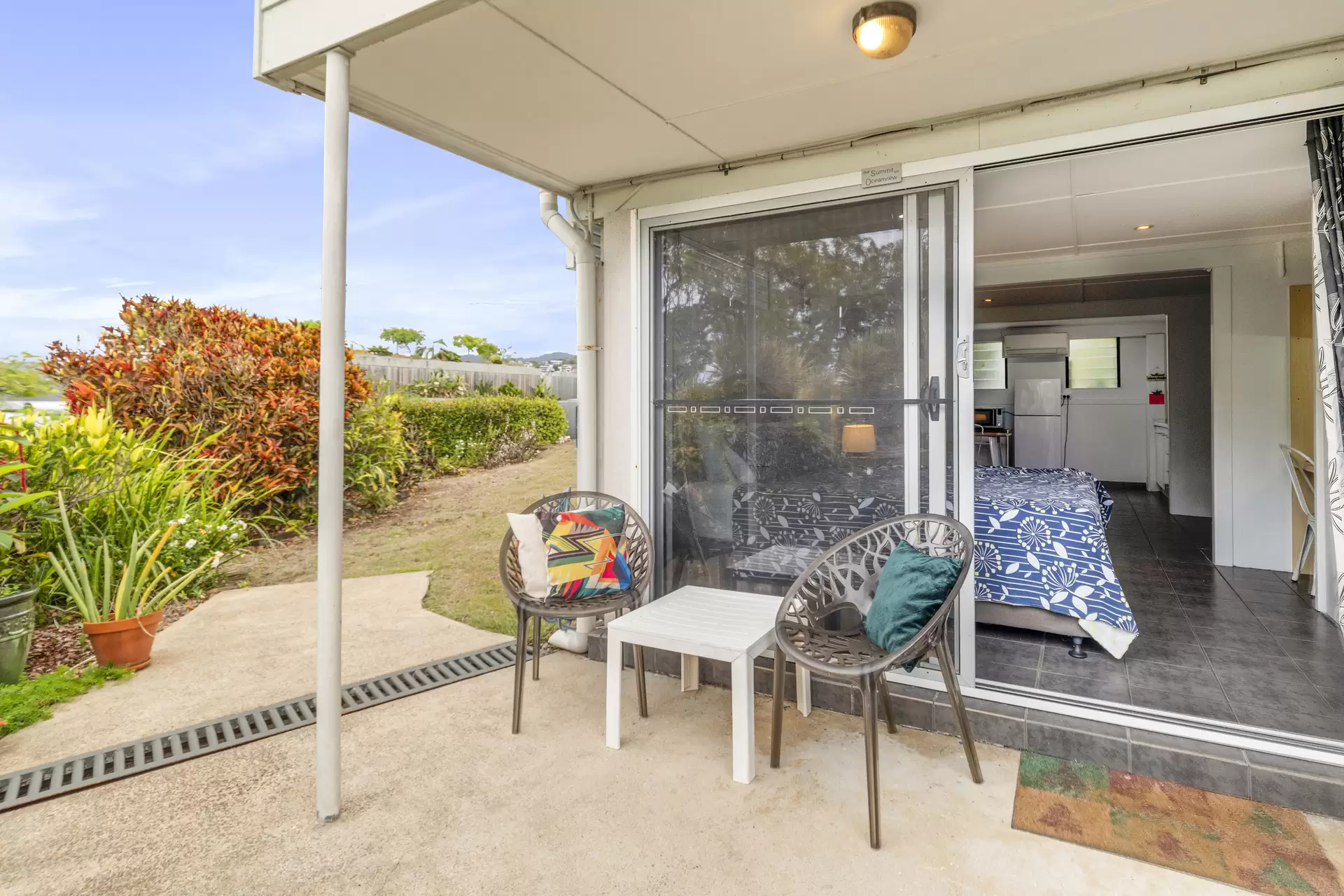 6 Ocean View Avenue, Airlie Beach For Sale by Queensland Sotheby's International Realty - image 1