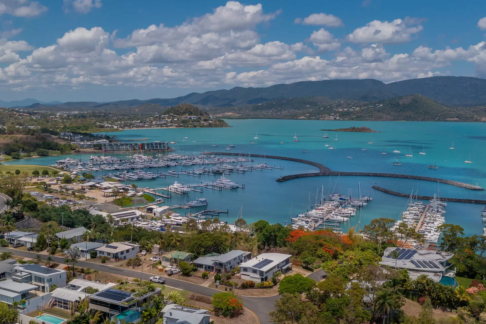 6 Ocean View Avenue, Airlie Beach For Sale by Queensland Sotheby's International Realty - image 1
