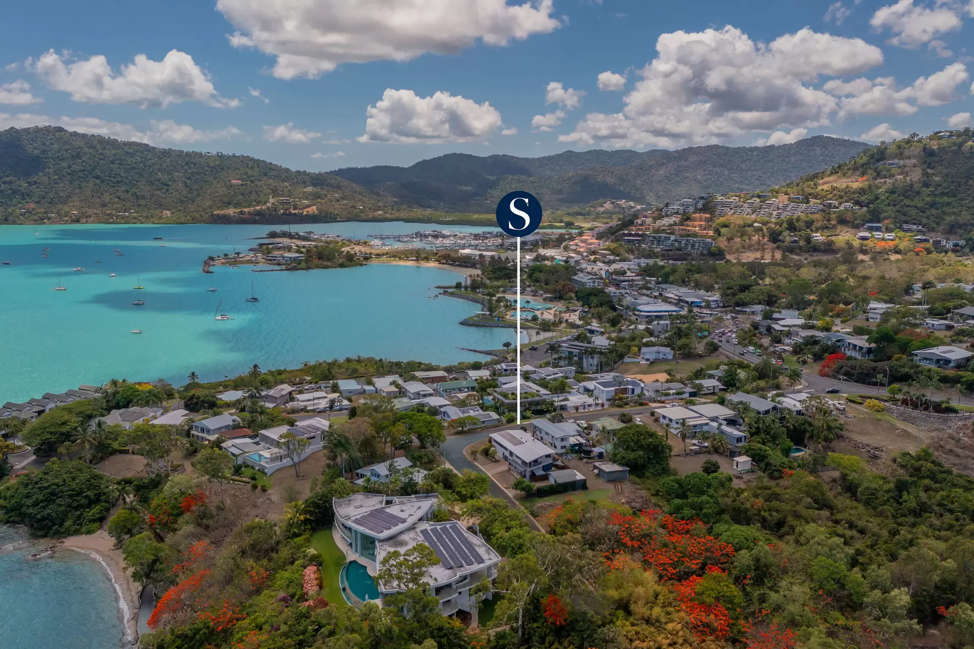 6 Ocean View Avenue, Airlie Beach For Sale by Queensland Sotheby's International Realty - image 1