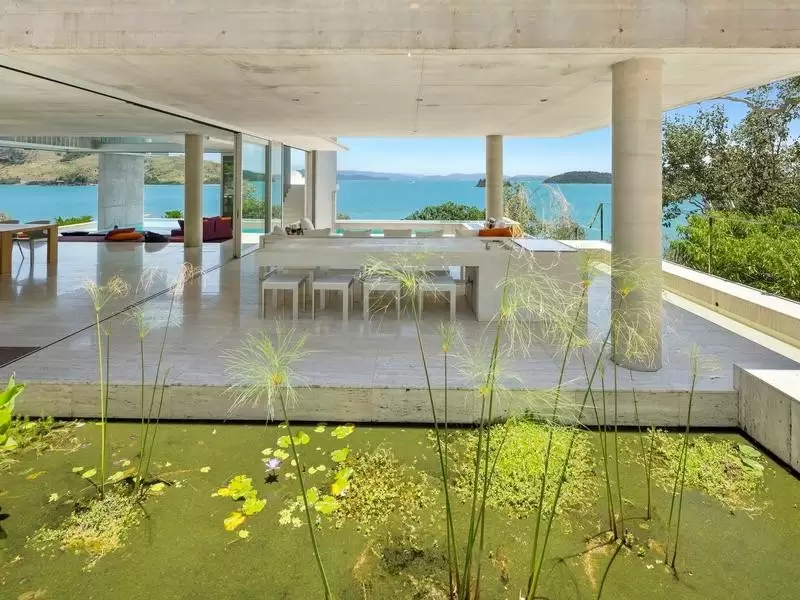 4 Plum Pudding Close, Hamilton Island Sold by  - image 1