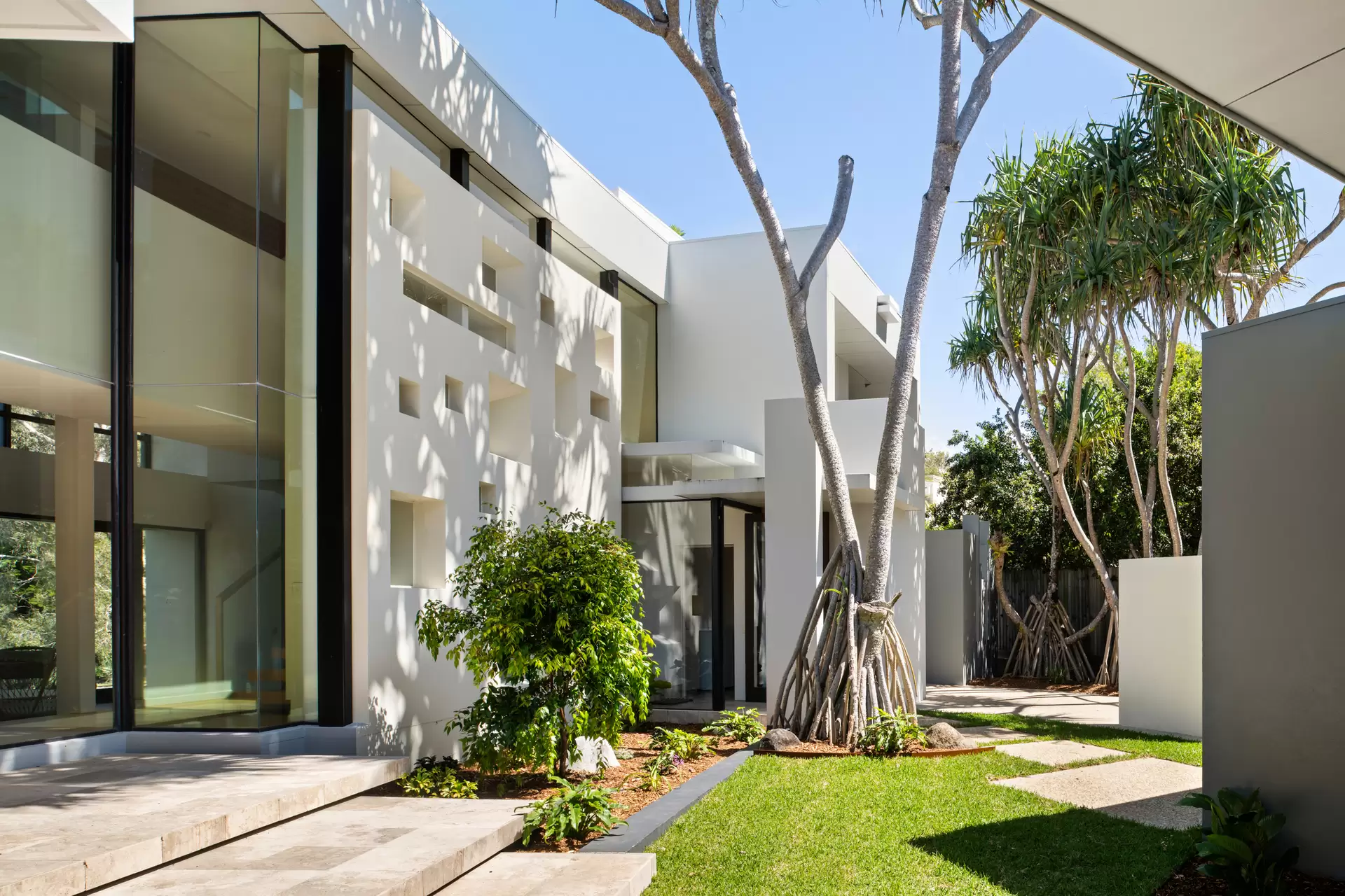 42/87 Toolga Street, Mount Coolum For Sale by Queensland Sotheby's International Realty - image 1
