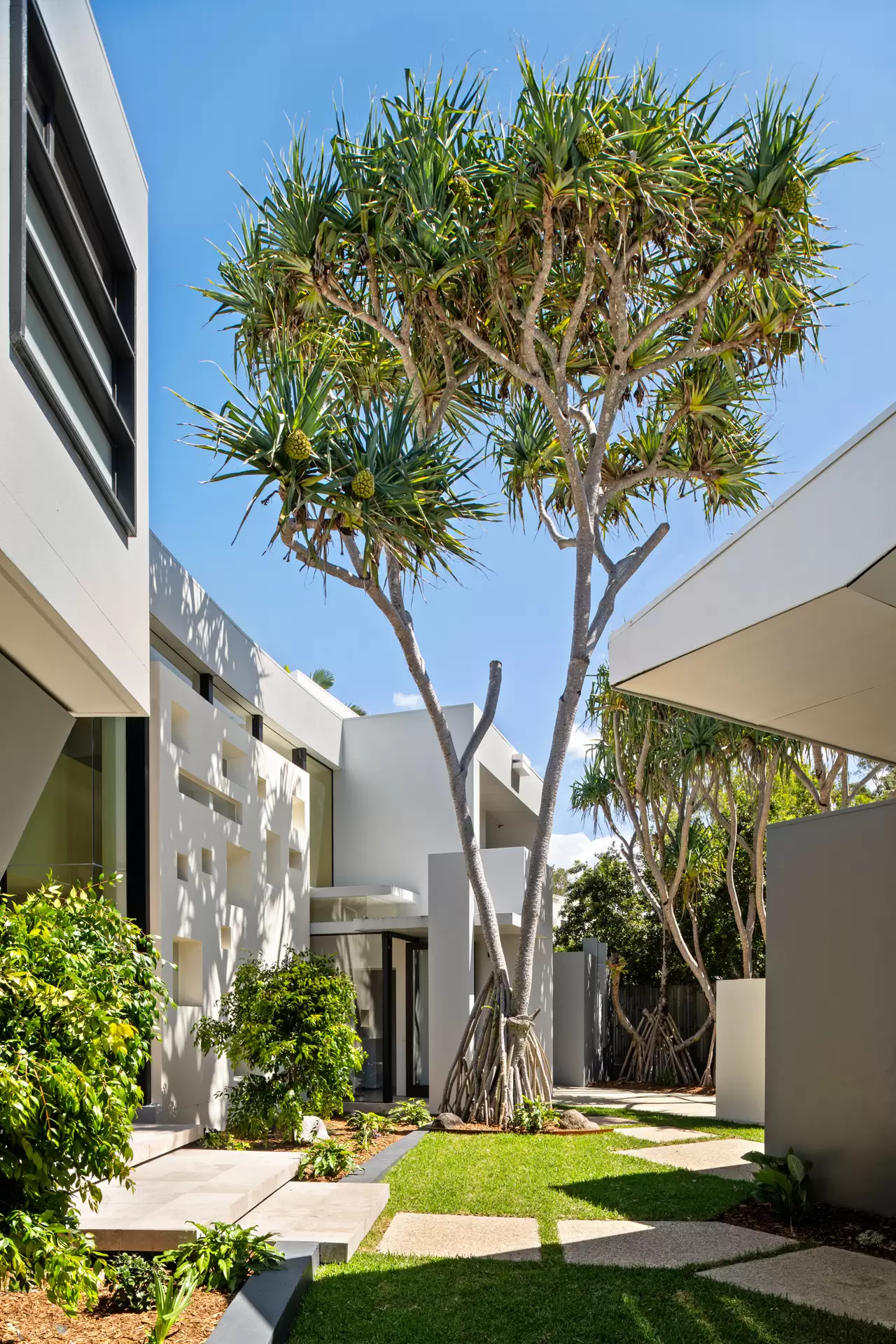 42/87 Toolga Street, Mount Coolum For Sale by Queensland Sotheby's International Realty - image 1