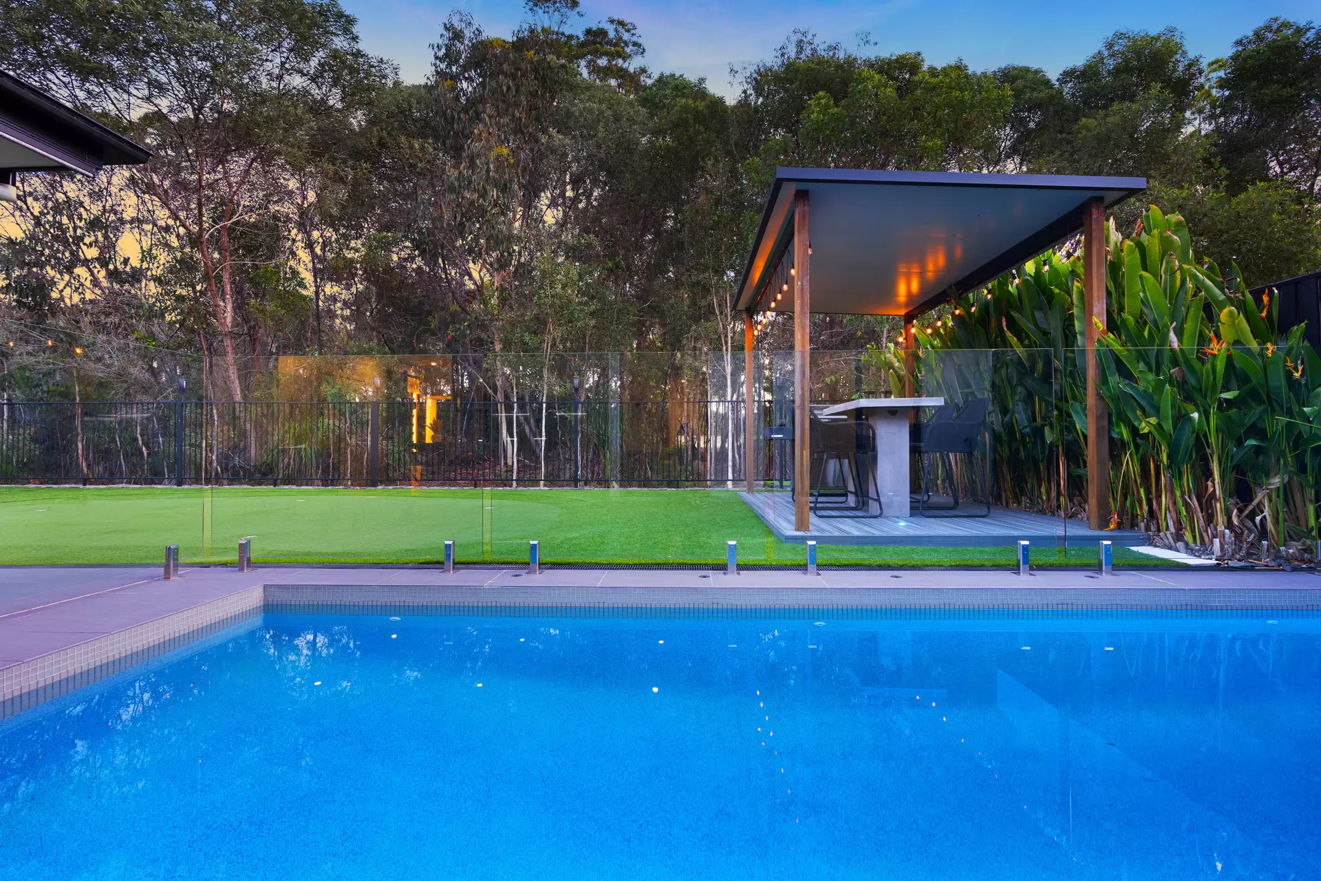 20 Oakmont Court, Peregian Springs Sold by Queensland Sotheby's International Realty - image 1