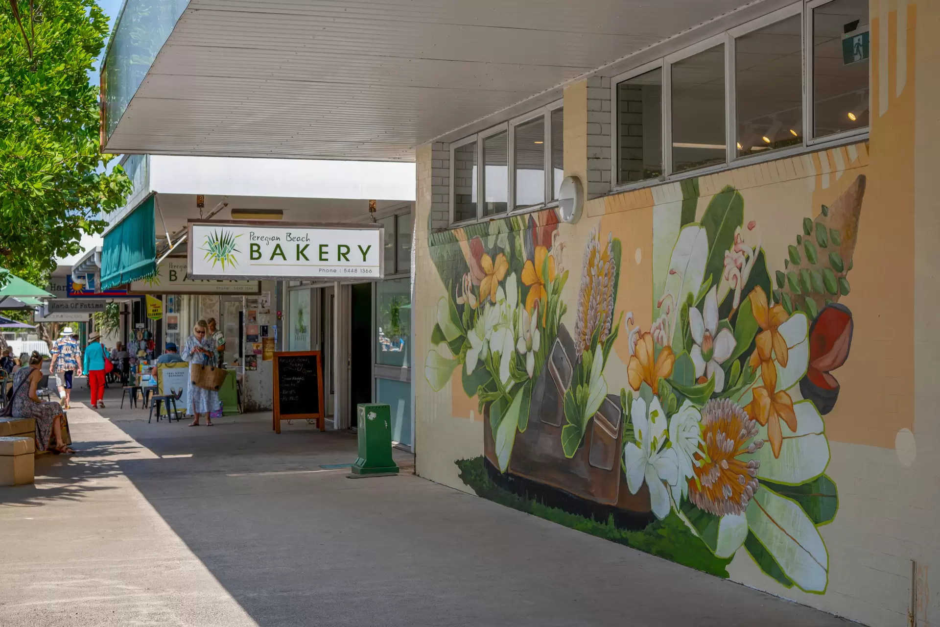 20 Oakmont Court, Peregian Springs Sold by Queensland Sotheby's International Realty - image 1