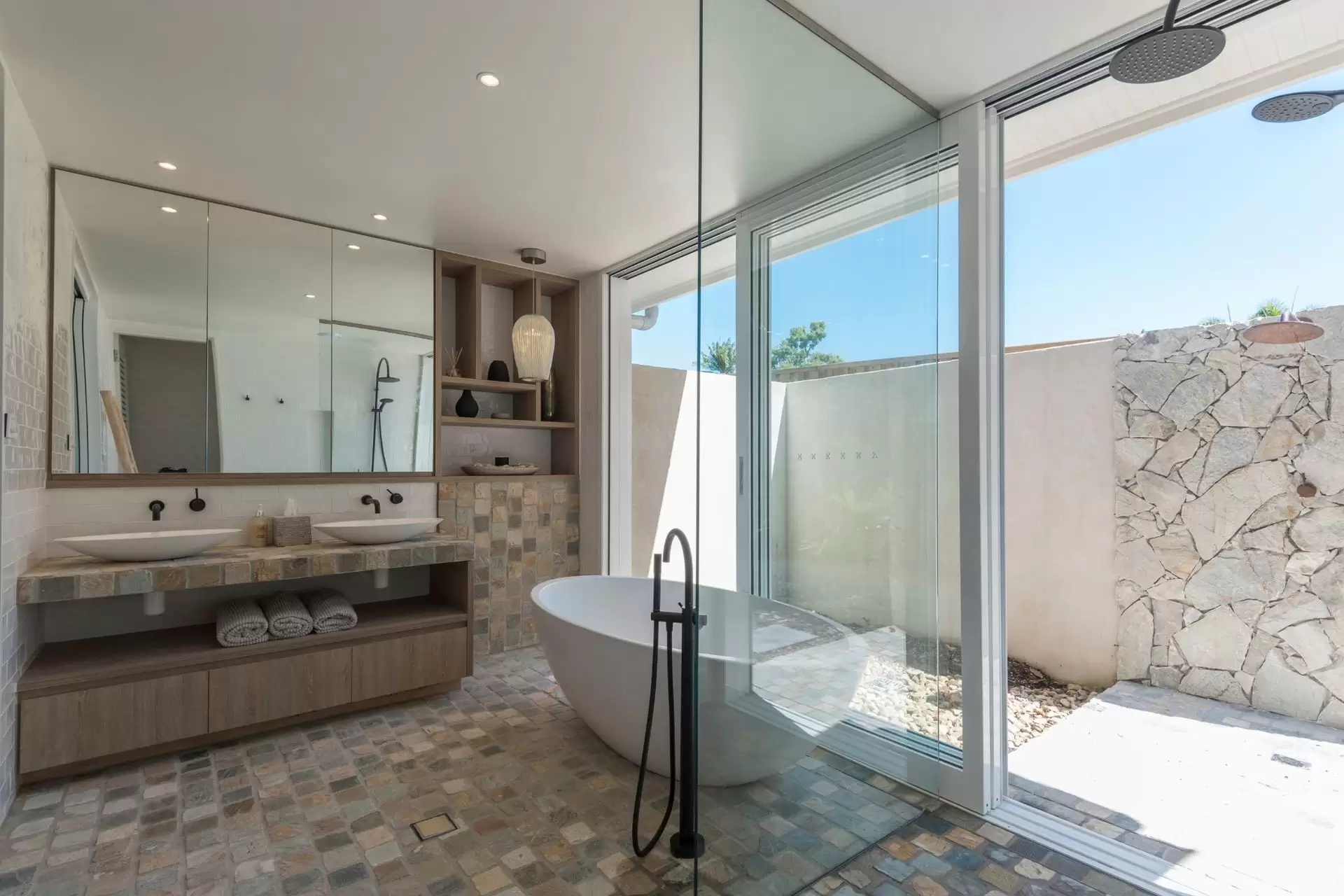 45 Beachfront Mirage Drive, Port Douglas For Sale by Queensland Sotheby's International Realty - image 1