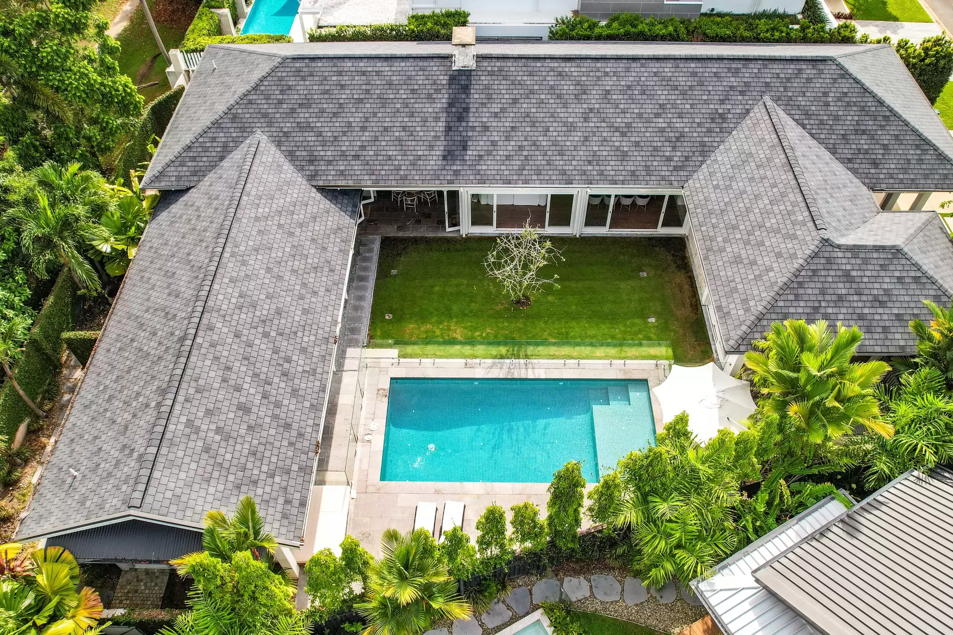 45 Beachfront Mirage Drive, Port Douglas For Sale by Queensland Sotheby's International Realty - image 1