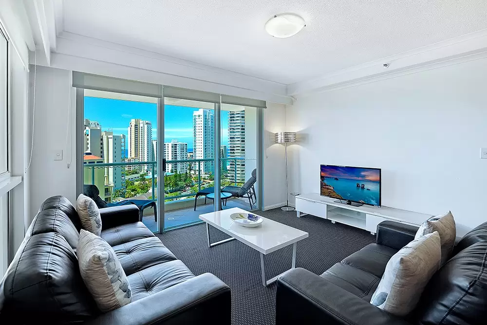 61/15 Breaker Street, Main Beach Sold by Queensland Sotheby's International Realty - image 1