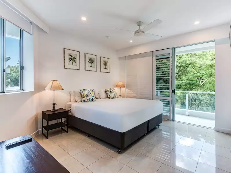 Yacht Harbour Tower 1, 1 Marina Drive, Hamilton Island For Sale by Queensland Sotheby's International Realty - image 1