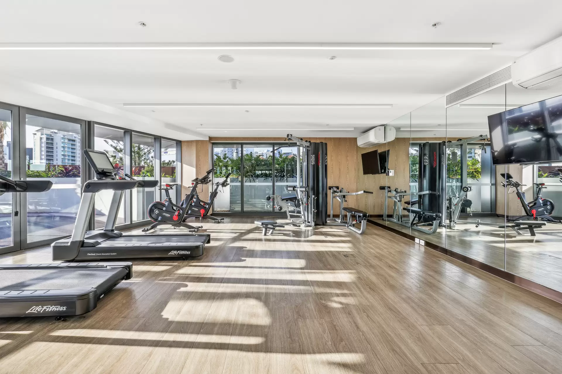 12705/36 Old Burleigh Road, Surfers Paradise Sold by Queensland Sotheby's International Realty - image 1