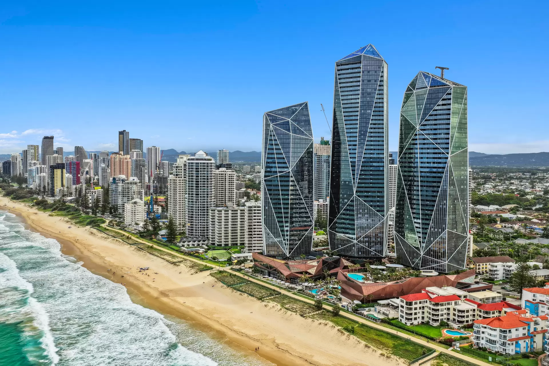 12705/36 Old Burleigh Road, Surfers Paradise Sold by Queensland Sotheby's International Realty - image 1