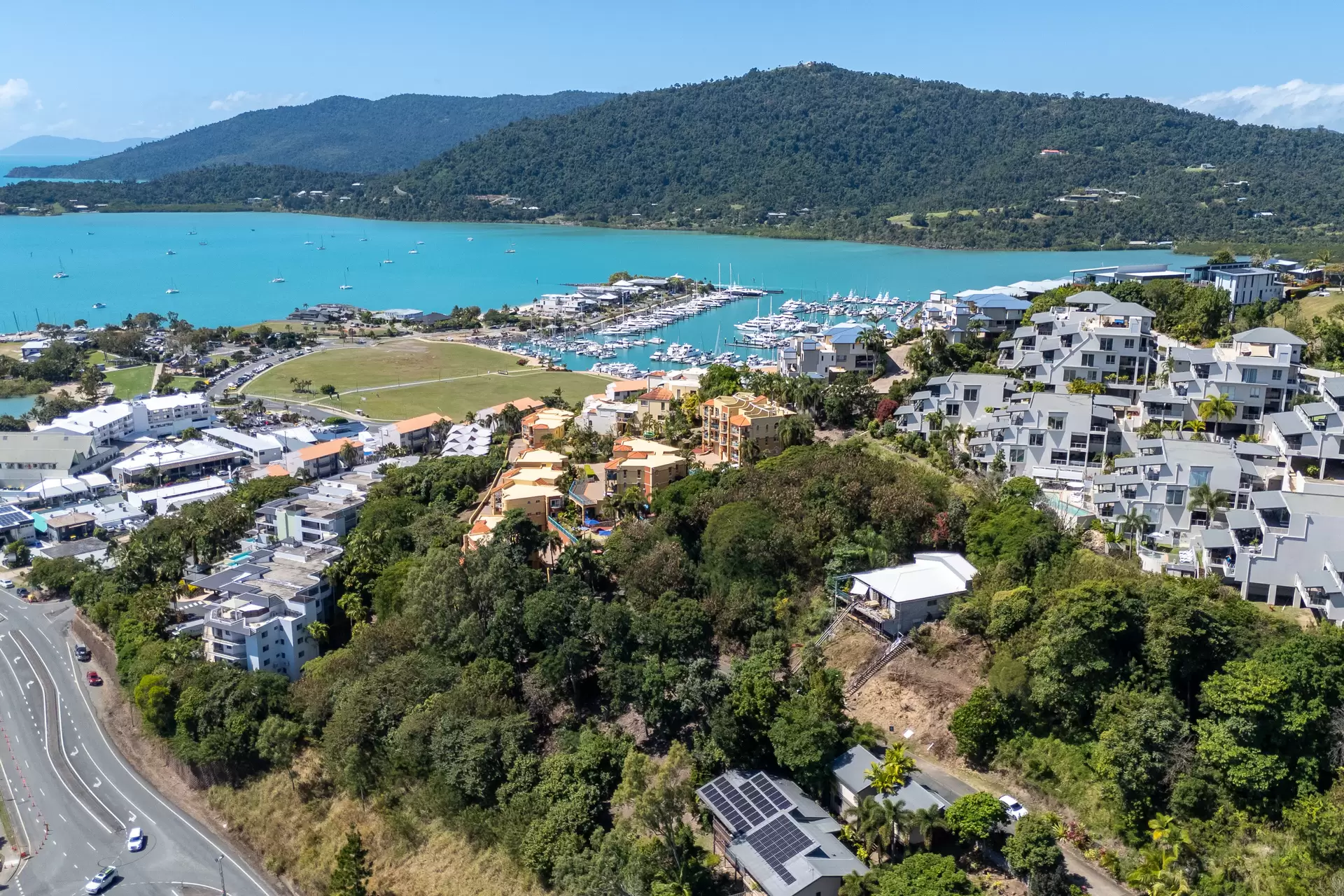 44 Stonehaven Court, Airlie Beach For Sale by Queensland Sotheby's International Realty - image 1