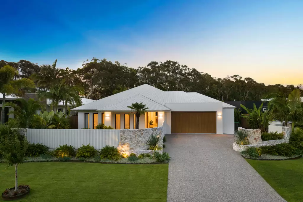 164 Balgownie Drive, Peregian Springs Sold by Queensland Sotheby's International Realty