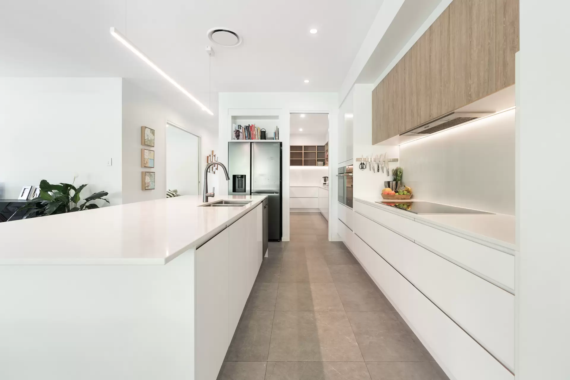 164 Balgownie Drive, Peregian Springs Sold by Queensland Sotheby's International Realty - image 1