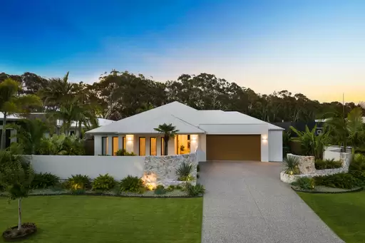 164 Balgownie Drive, Peregian Springs Sold by Queensland Sotheby's International Realty