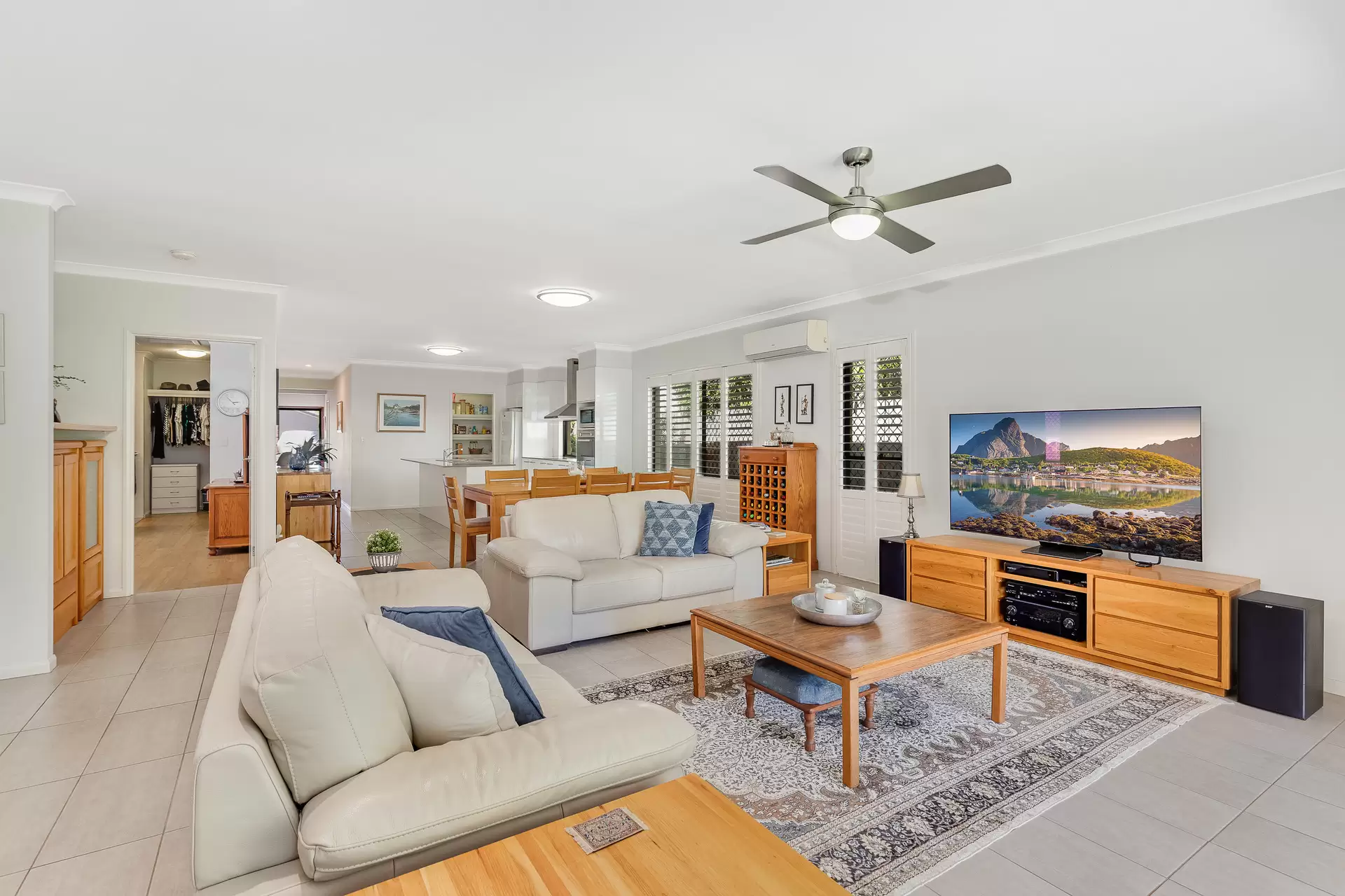 23 Counihan Street, Ormiston Sold by Queensland Sotheby's International Realty - image 1
