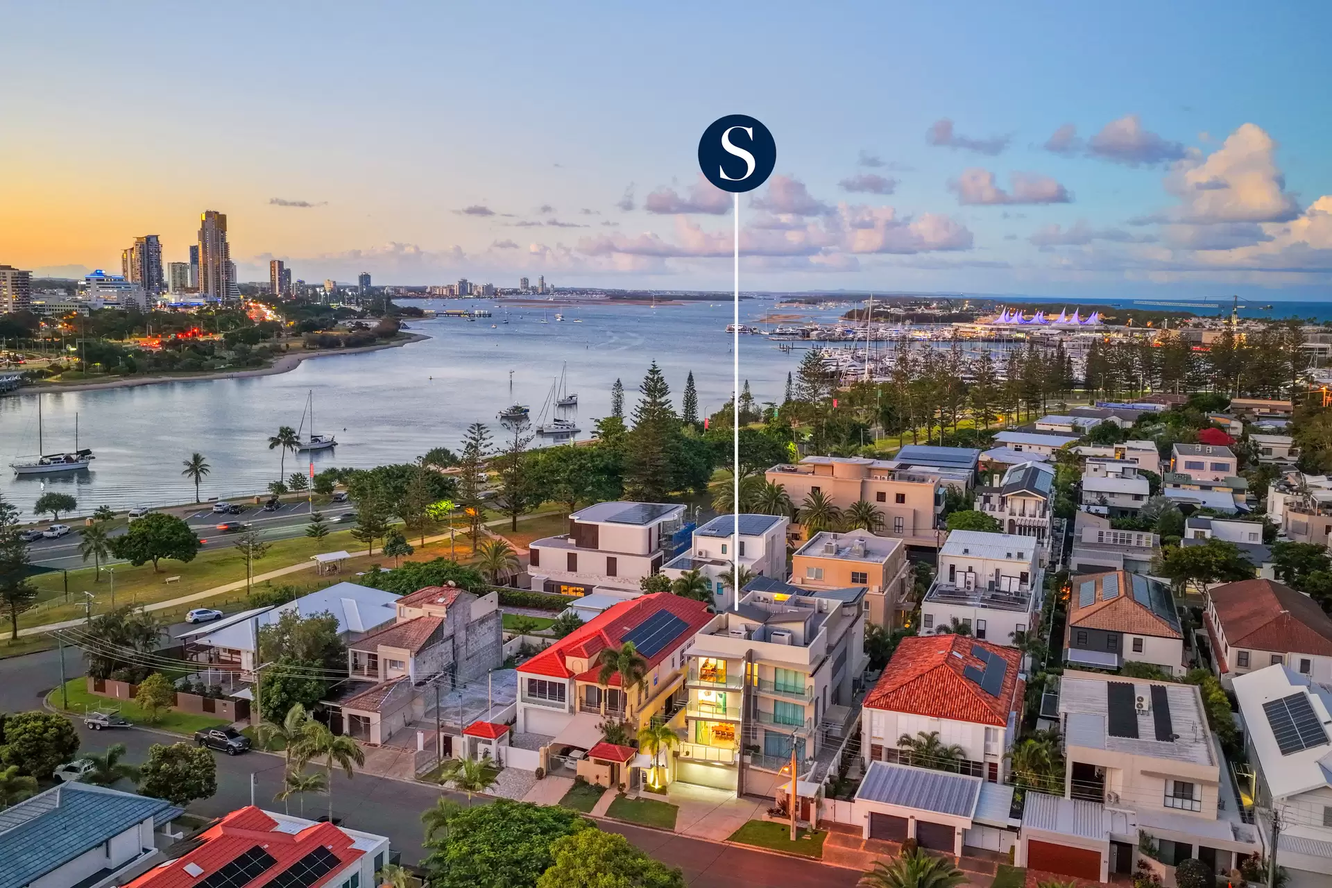35A Hughes Avenue, Main Beach Sold by Queensland Sotheby's International Realty - image 1