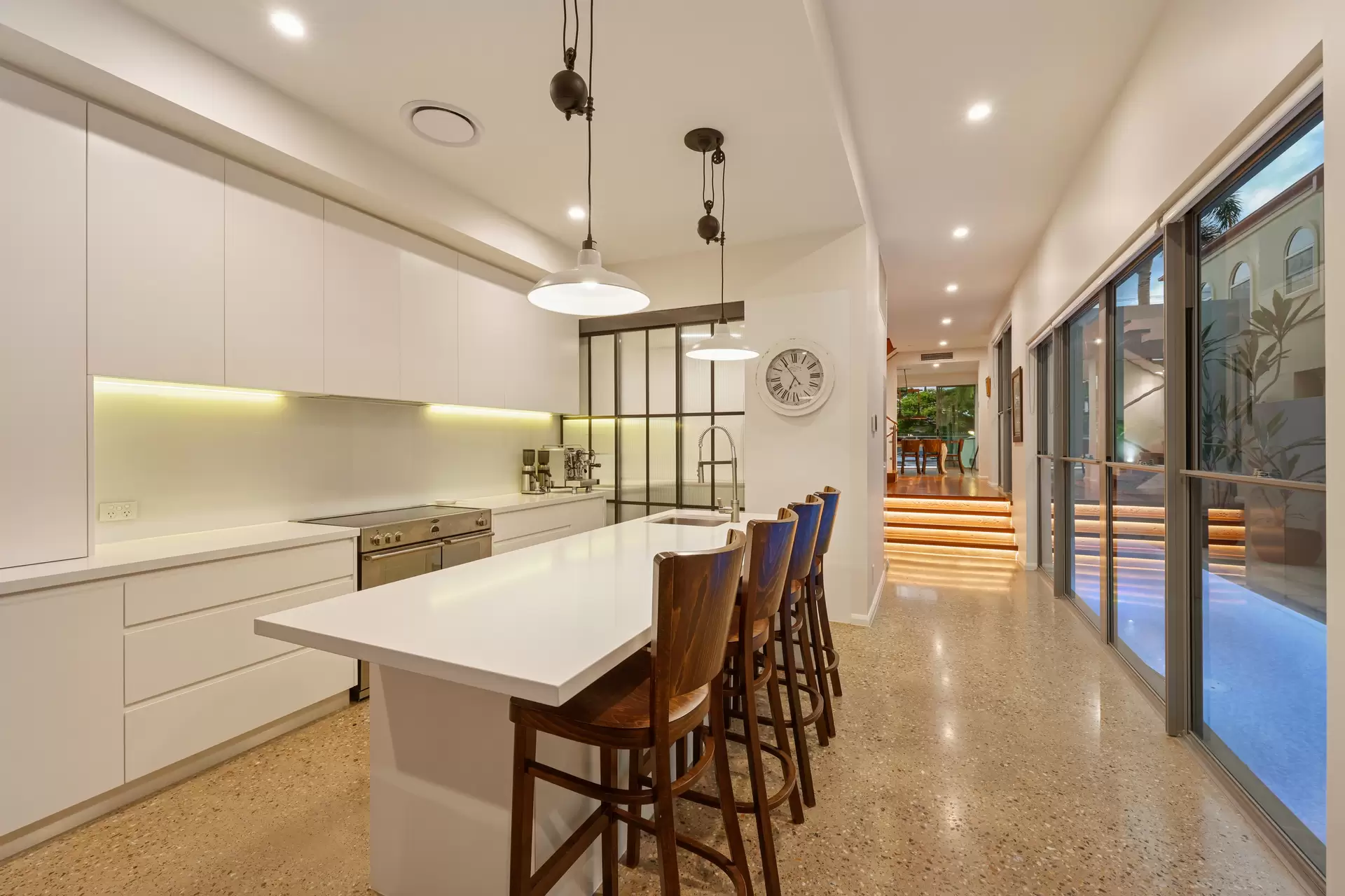 35A Hughes Avenue, Main Beach Sold by Queensland Sotheby's International Realty - image 1