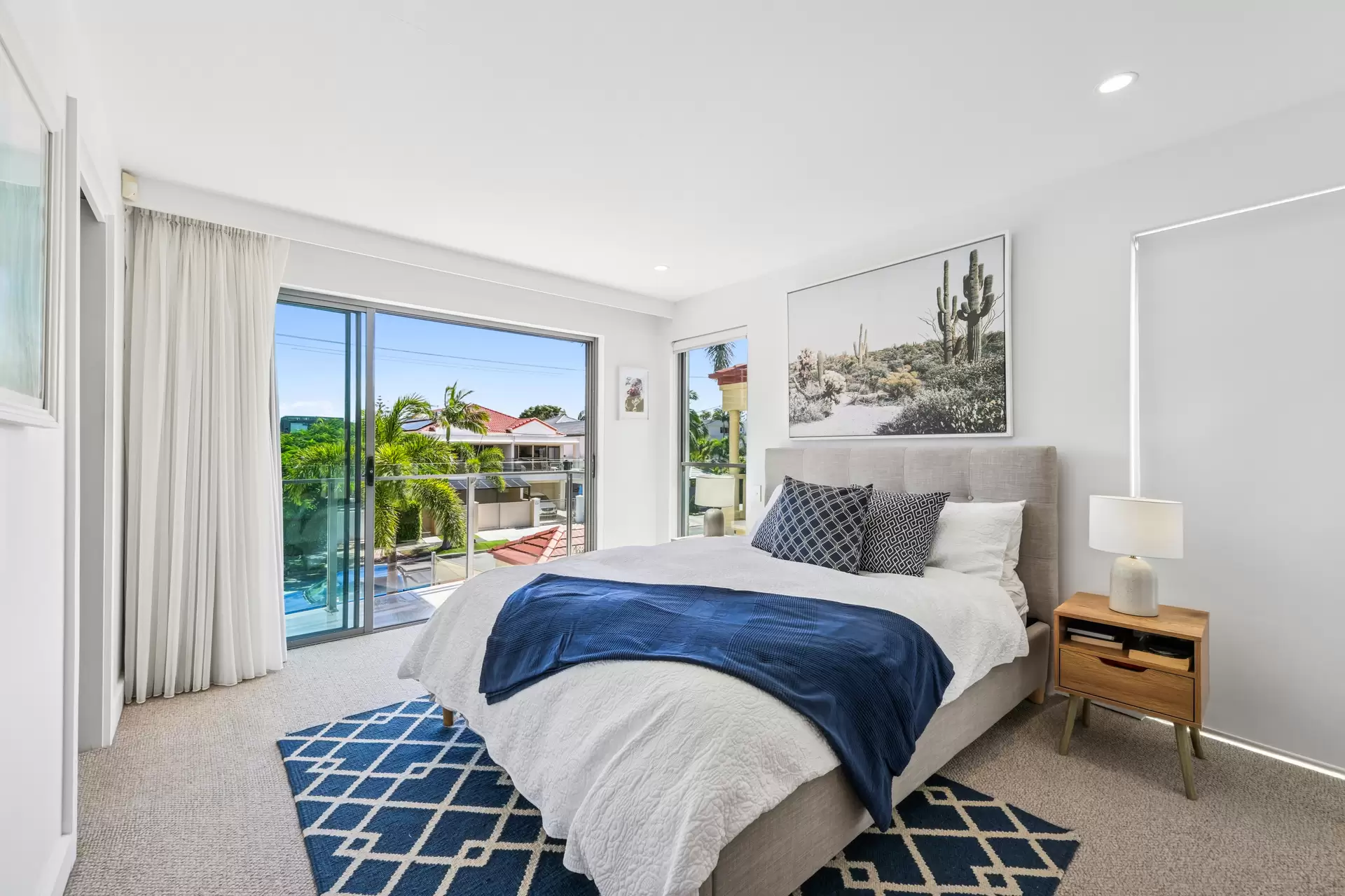 35A Hughes Avenue, Main Beach Sold by Queensland Sotheby's International Realty - image 1