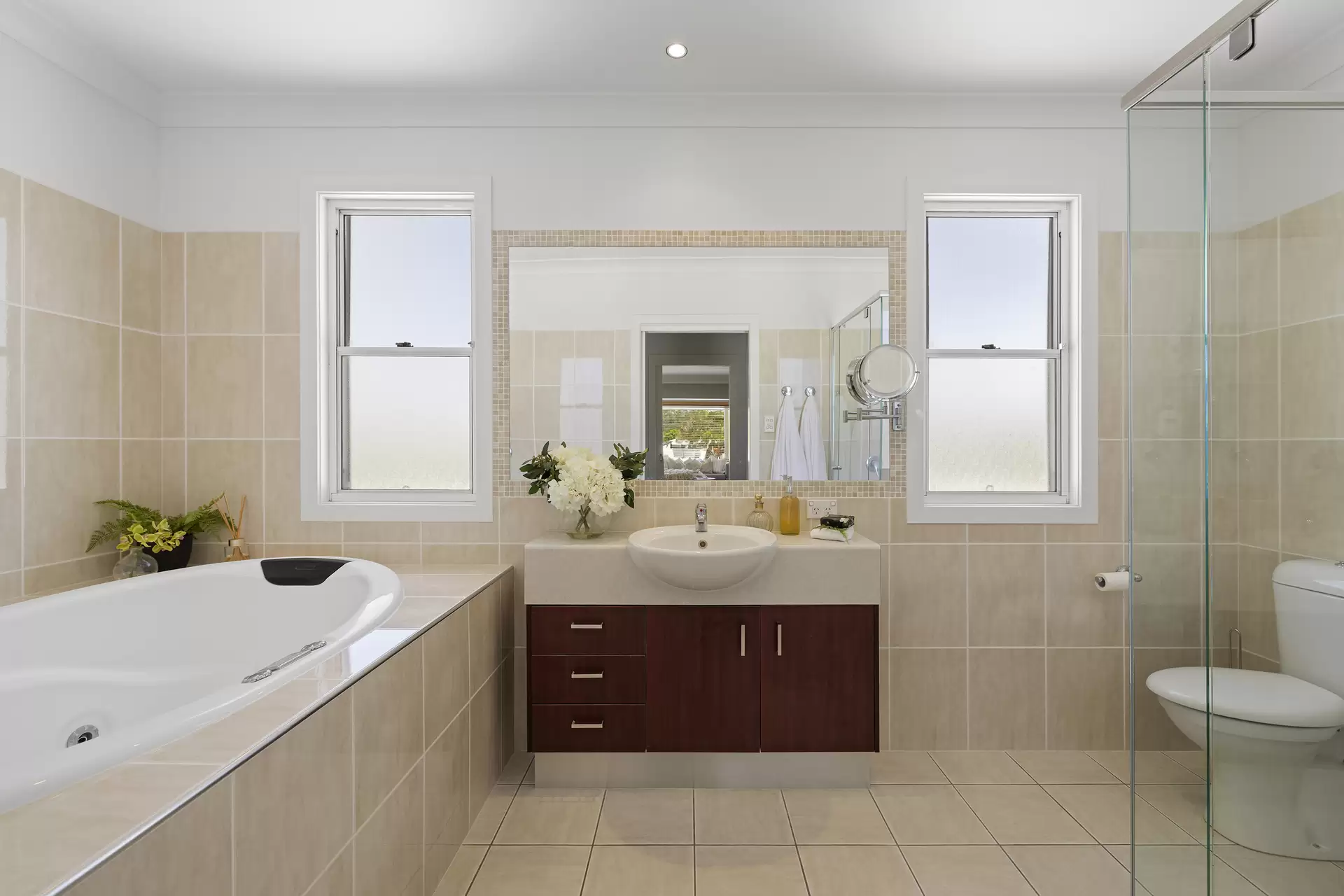 16 Jay Close, Buderim Sold by Queensland Sotheby's International Realty - image 1