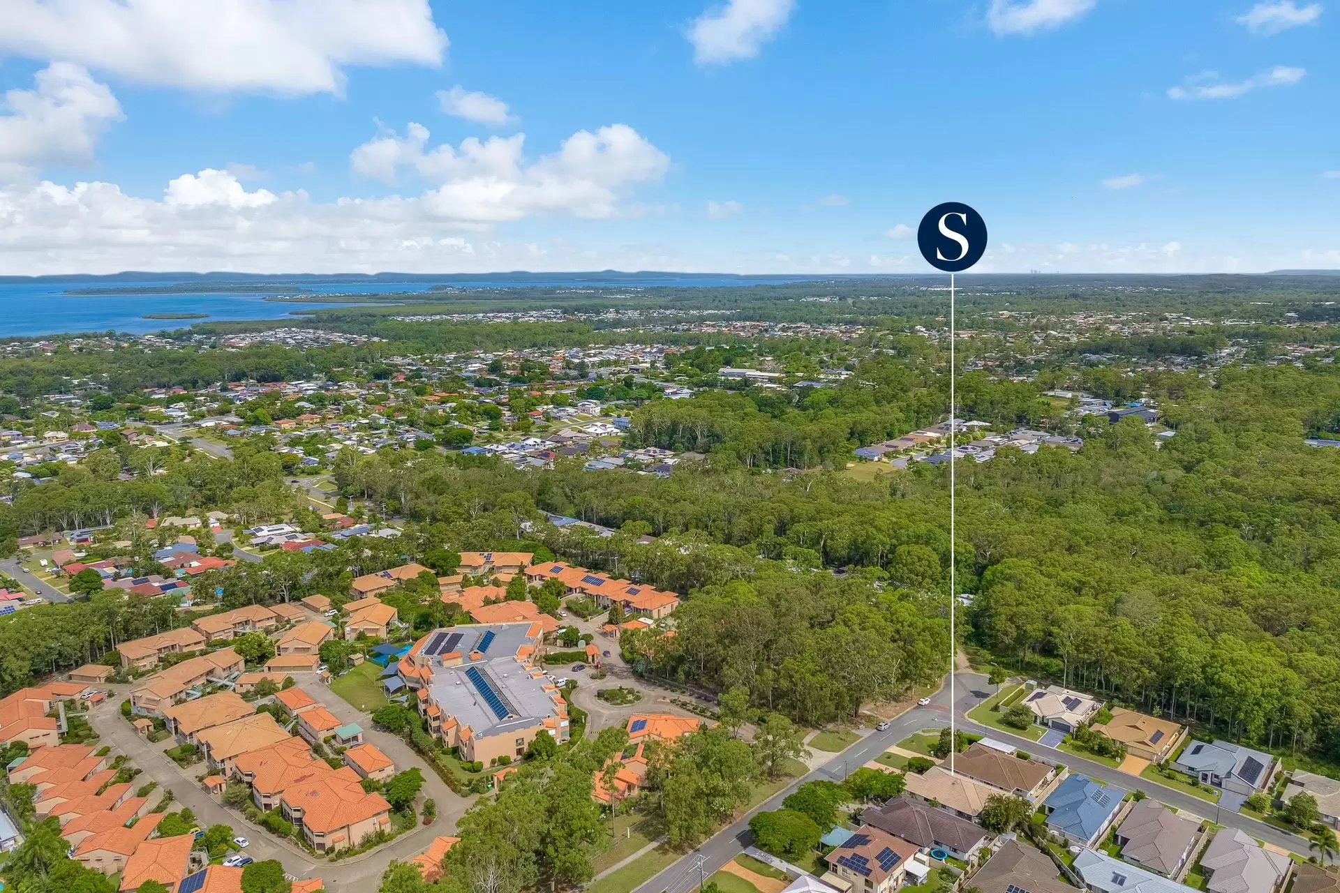 155 Smith Street, Cleveland Sold by Queensland Sotheby's International Realty - image 1