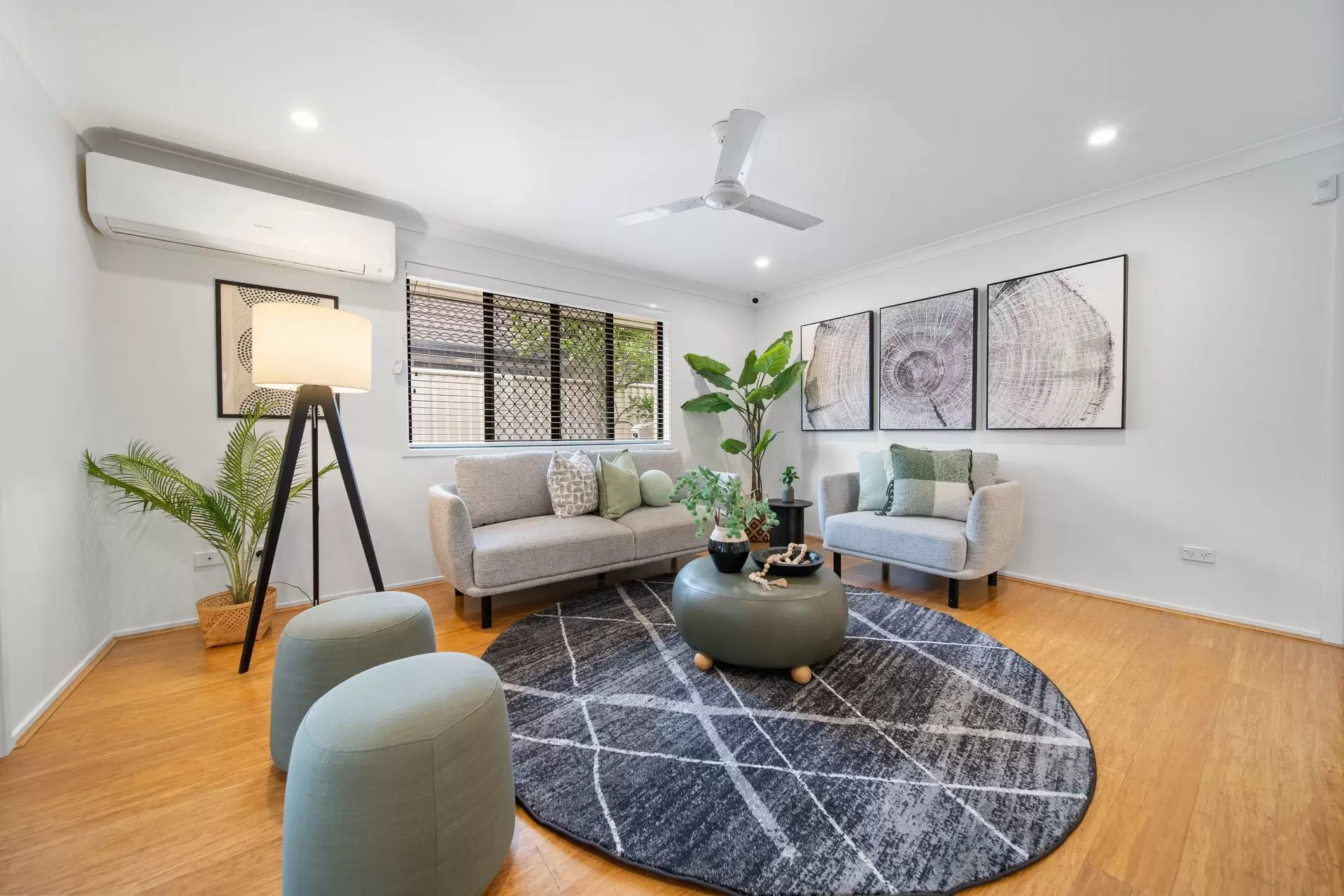 155 Smith Street, Cleveland Sold by Queensland Sotheby's International Realty - image 1