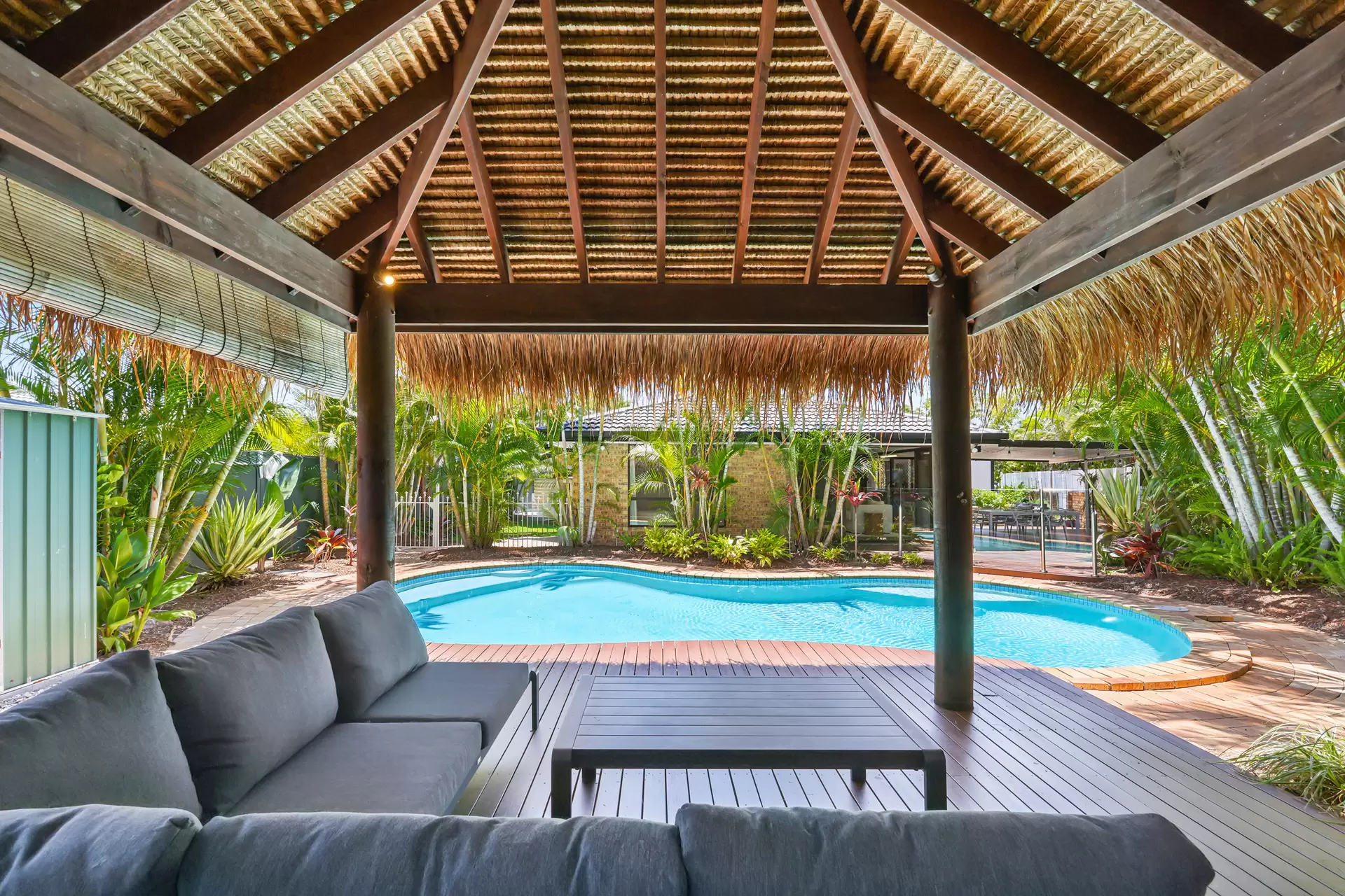 115 Newport Drive, Robina Sold by Queensland Sotheby's International Realty - image 1