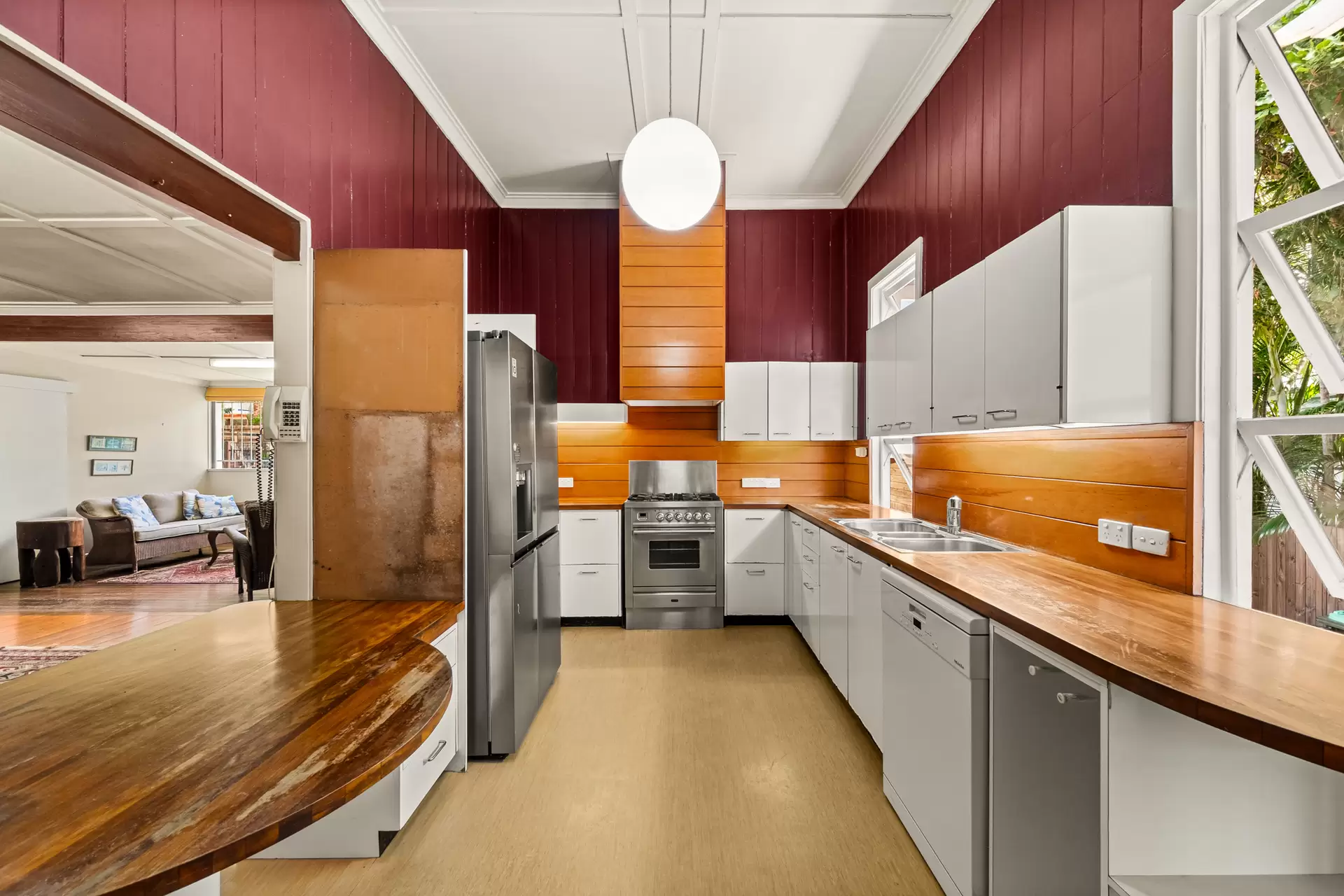 23 Winifred Street, Clayfield Sold by Queensland Sotheby's International Realty - image 1