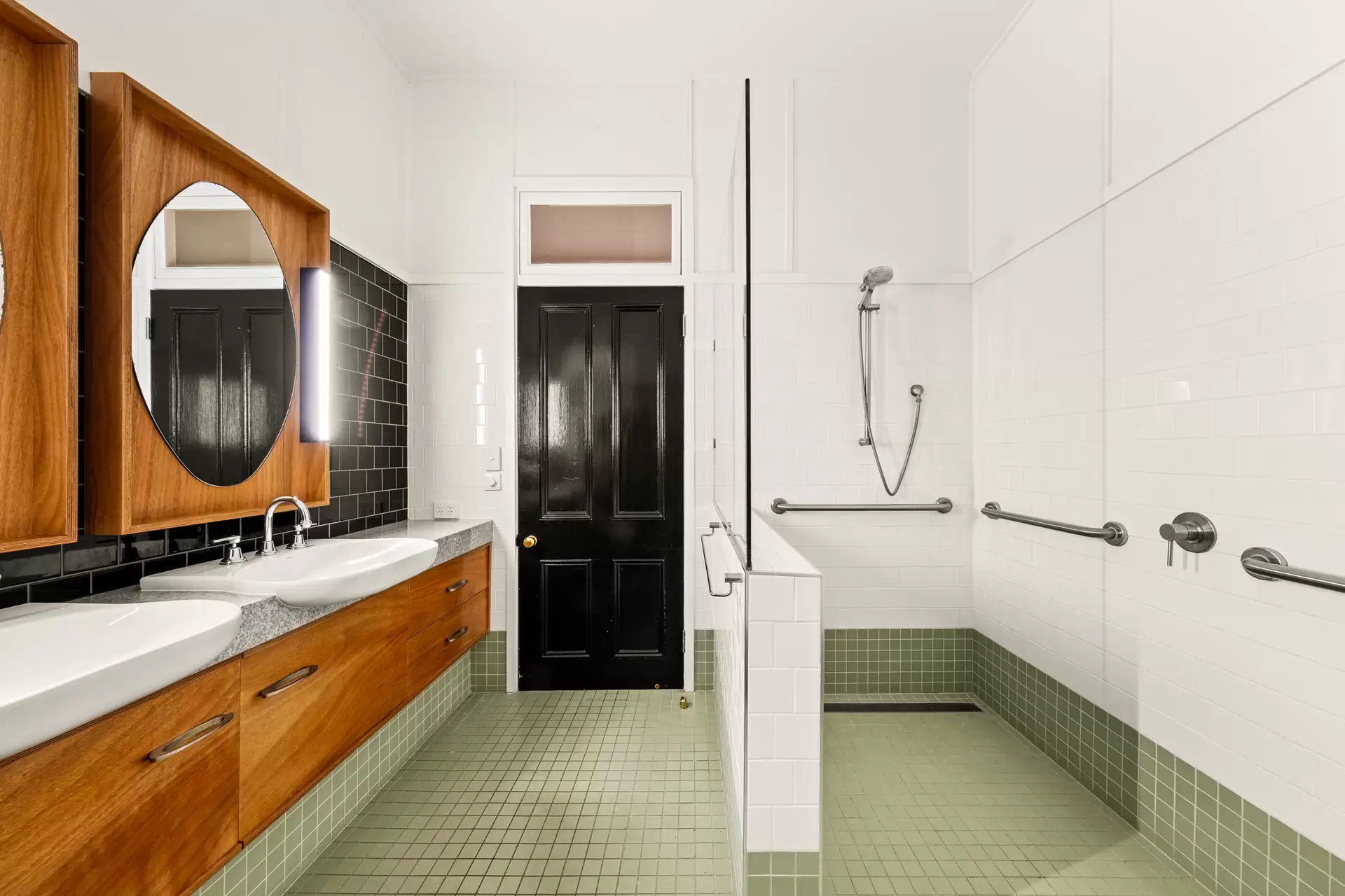 23 Winifred Street, Clayfield Sold by Queensland Sotheby's International Realty - image 1