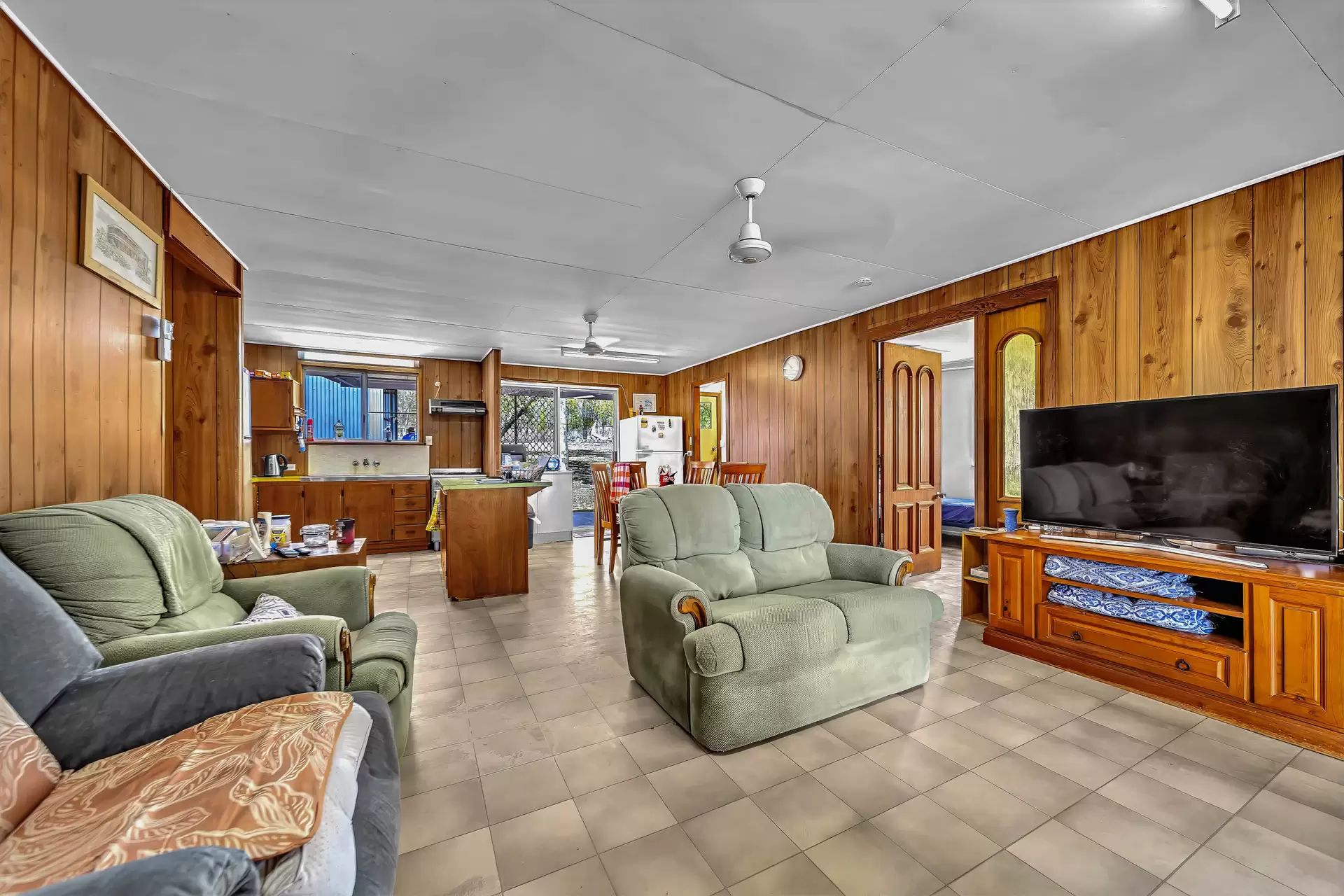 30 Cowry Crescent, Dingo Beach Sold by Queensland Sotheby's International Realty - image 1